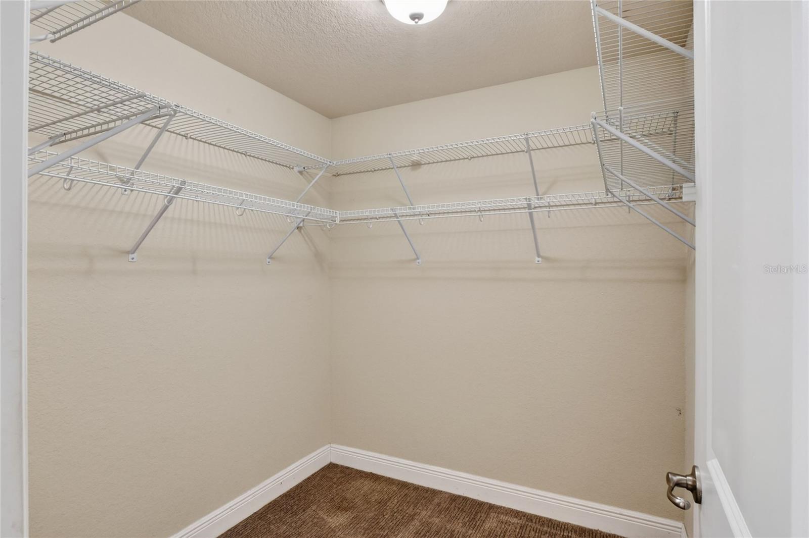 DOVES VIEW - Residential