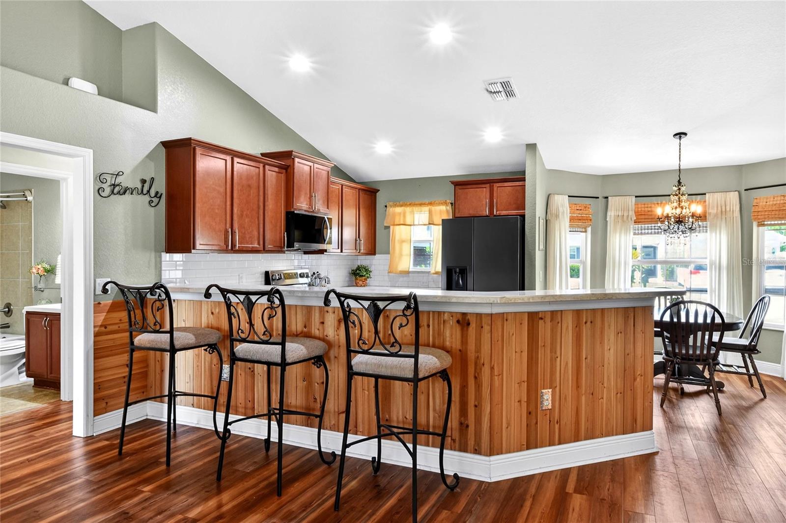 DOVES VIEW - Residential