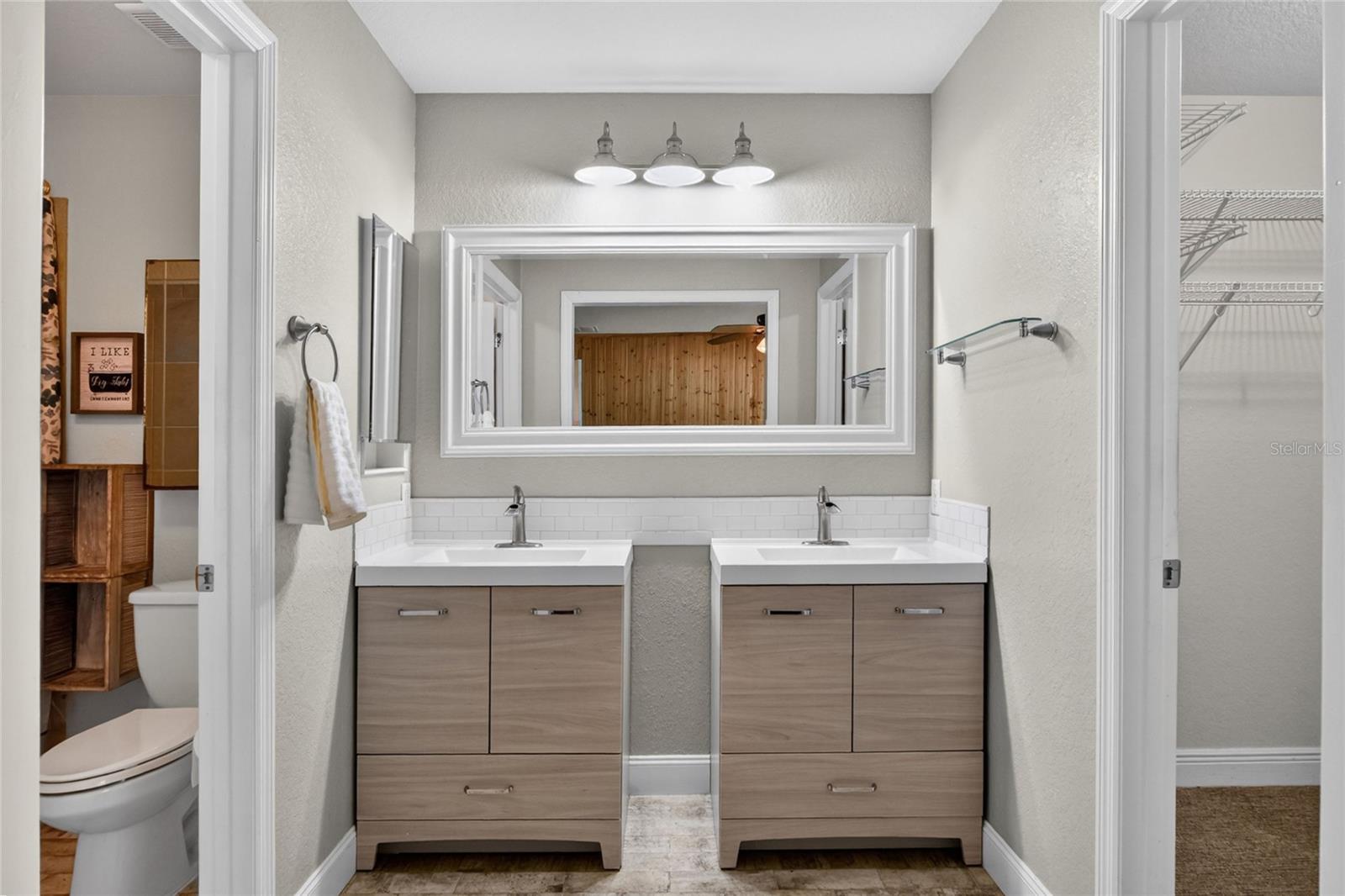 DOVES VIEW - Residential