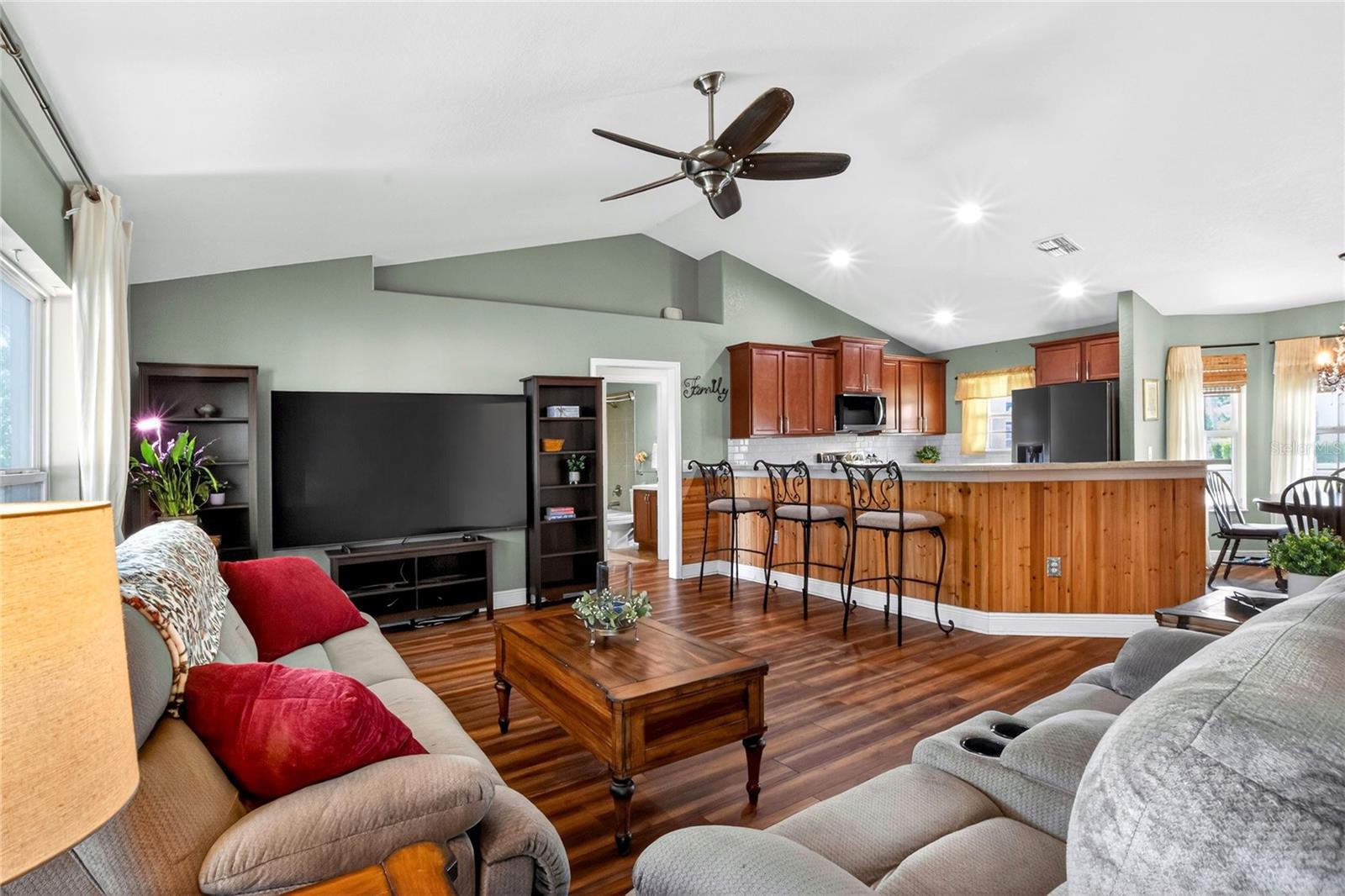 DOVES VIEW - Residential