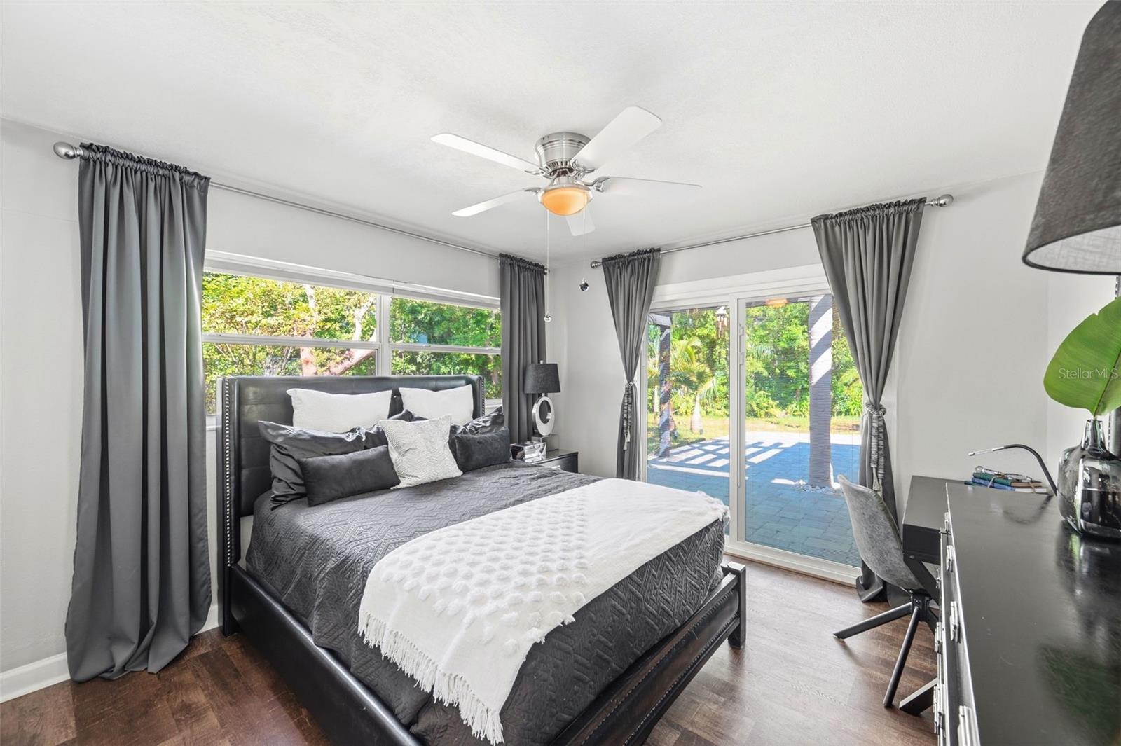 YACHT CLUB ESTATES - Residential