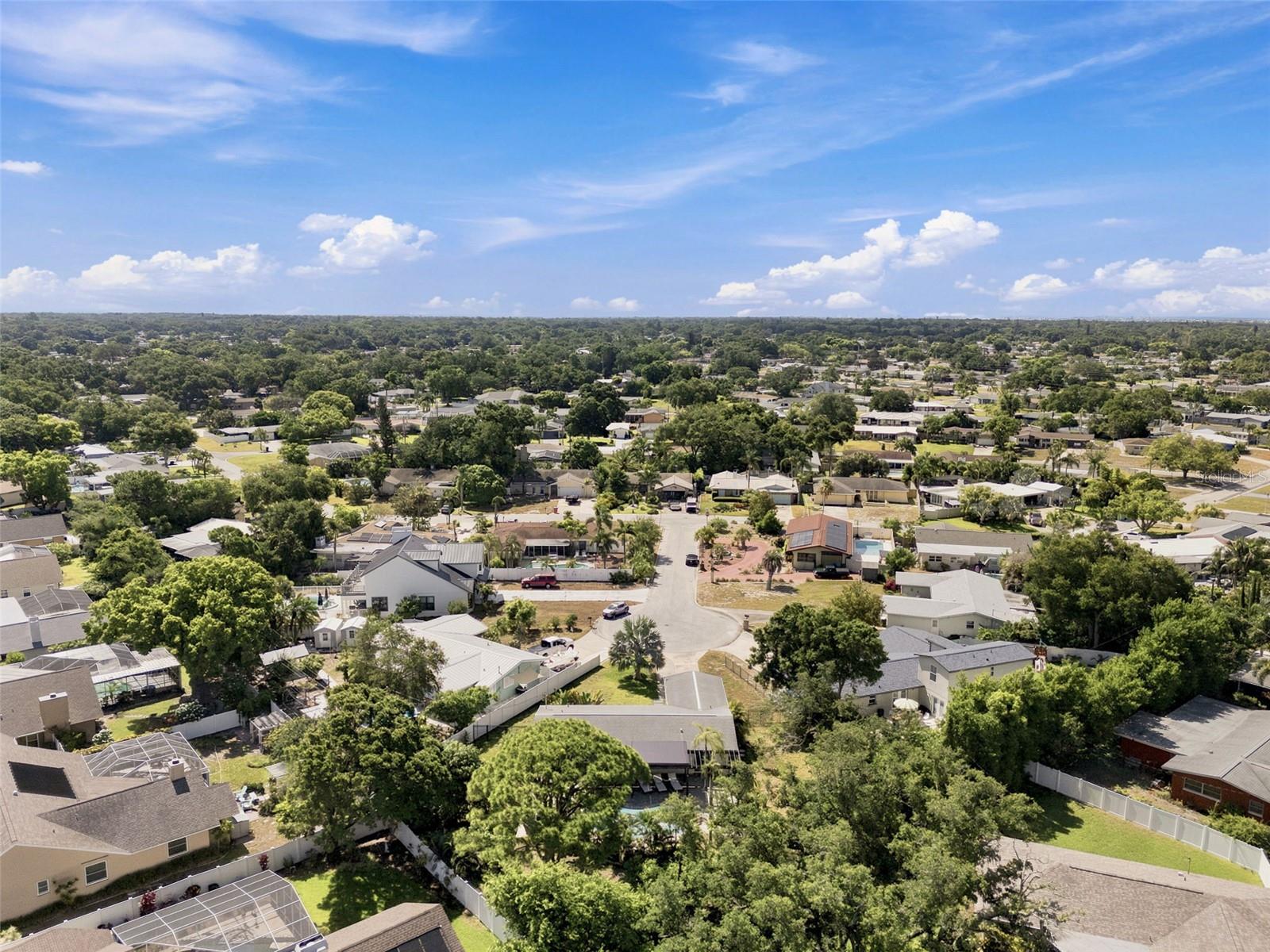 YACHT CLUB ESTATES - Residential