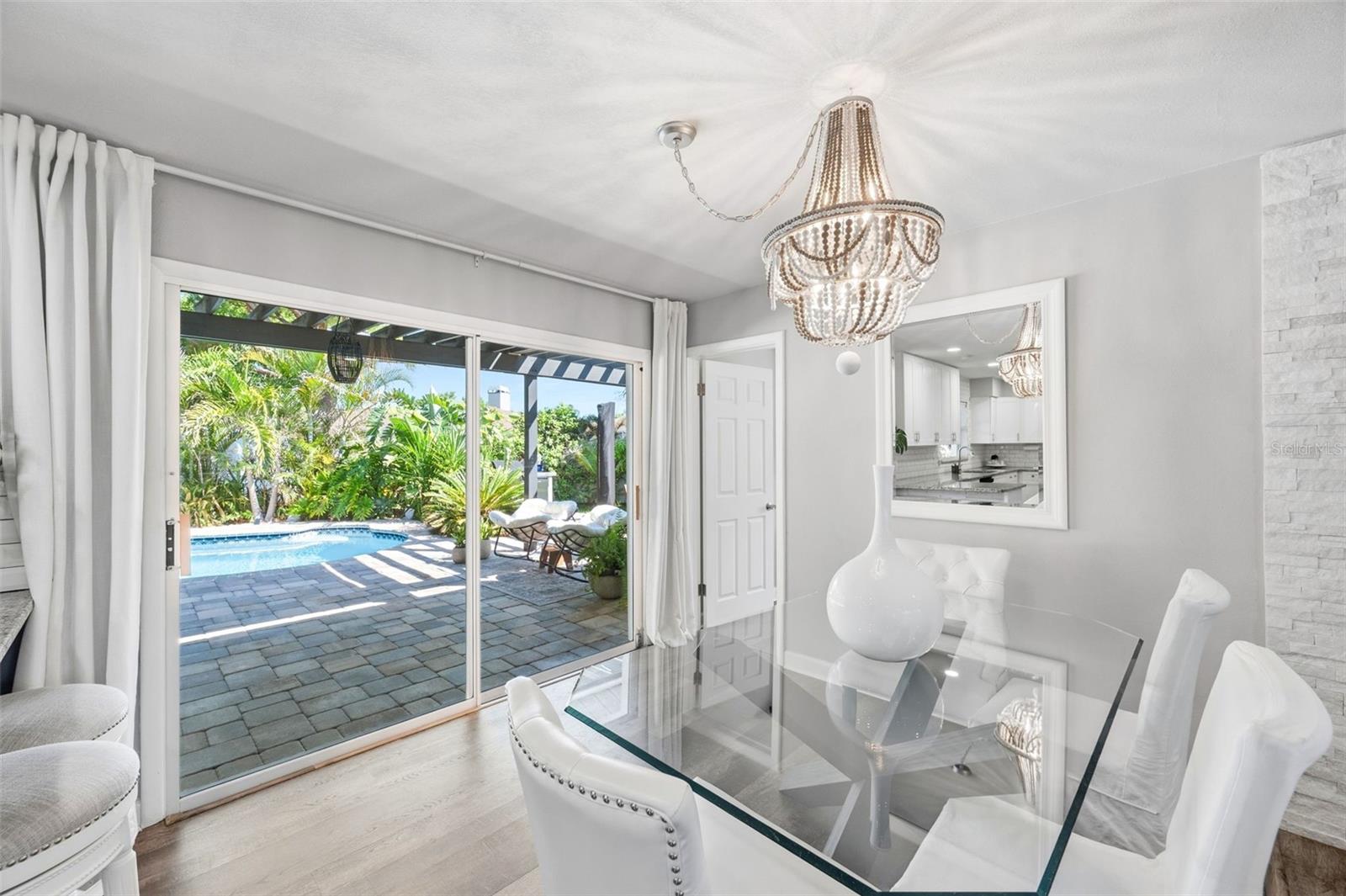 YACHT CLUB ESTATES - Residential