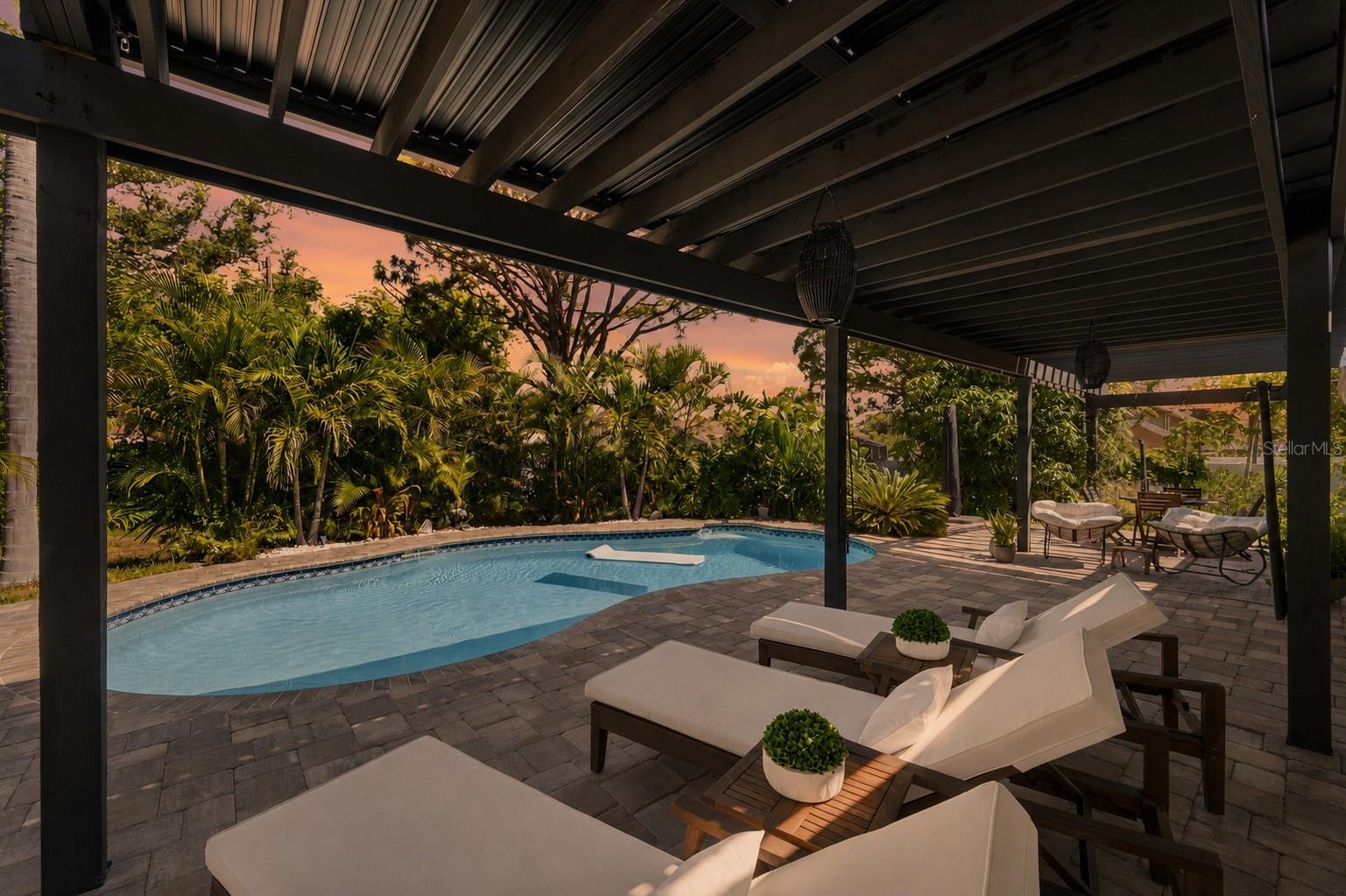YACHT CLUB ESTATES - Residential