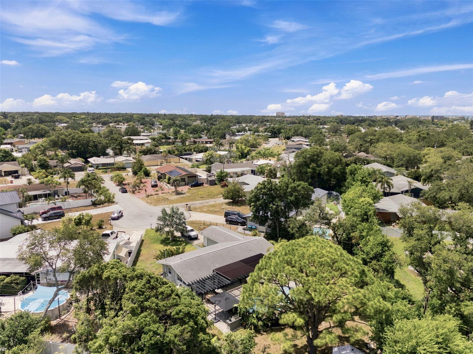 YACHT CLUB ESTATES - Residential