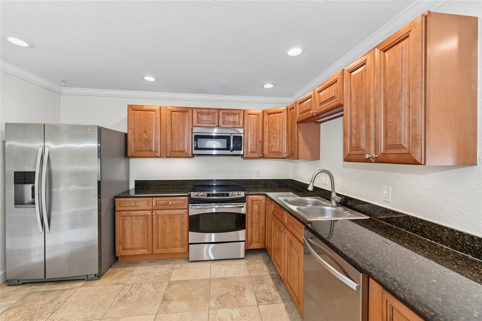 CORDOVA GARDENS III - Residential Lease