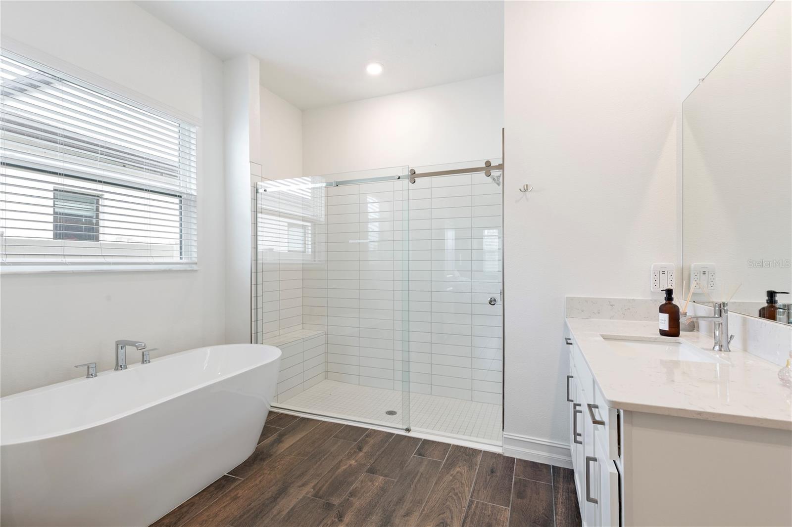CONNERTON VILLAGE 4 PH 1 - Residential Lease