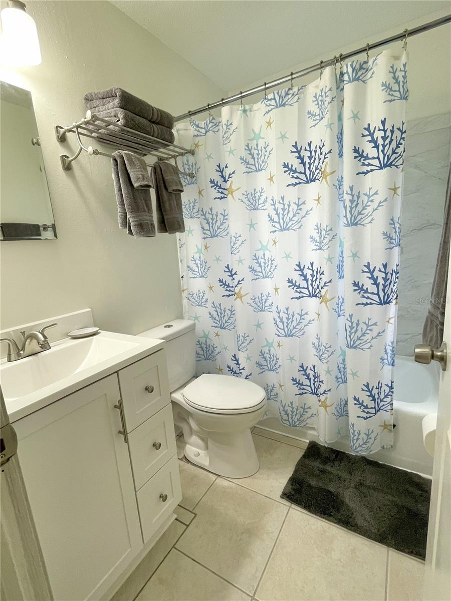 OVERBROOK GARDENS - Residential Income