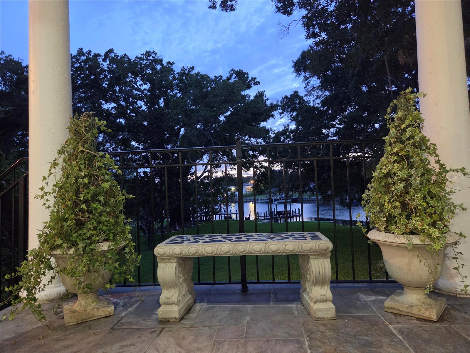 BUFFALO HEIGHTS - Residential