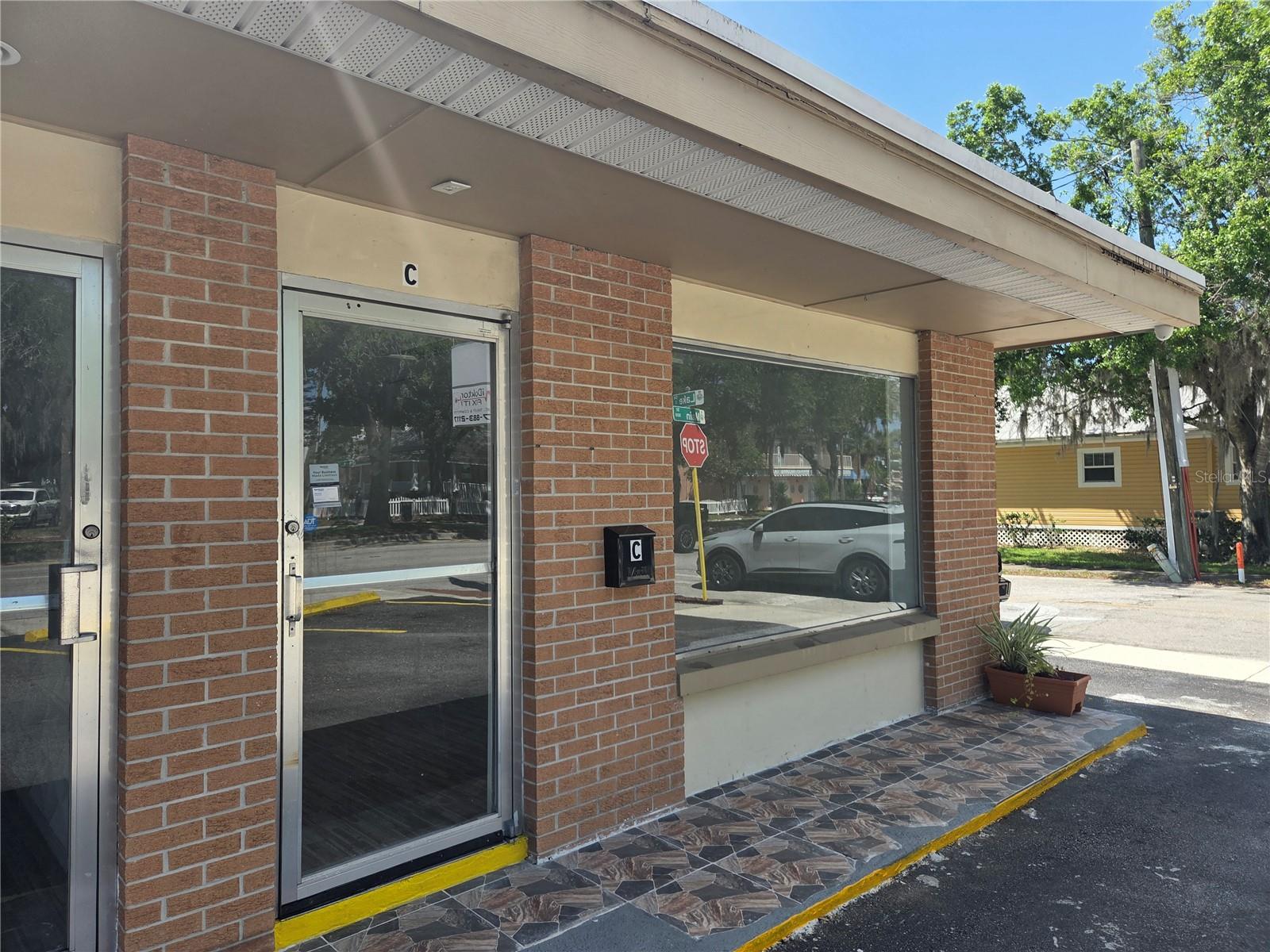 S A ROBINSONS - Commercial Sale