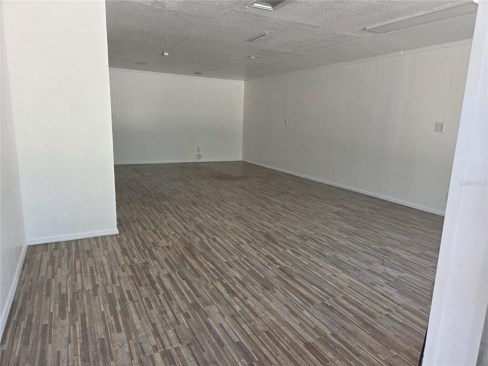 S A ROBINSONS - Commercial Sale