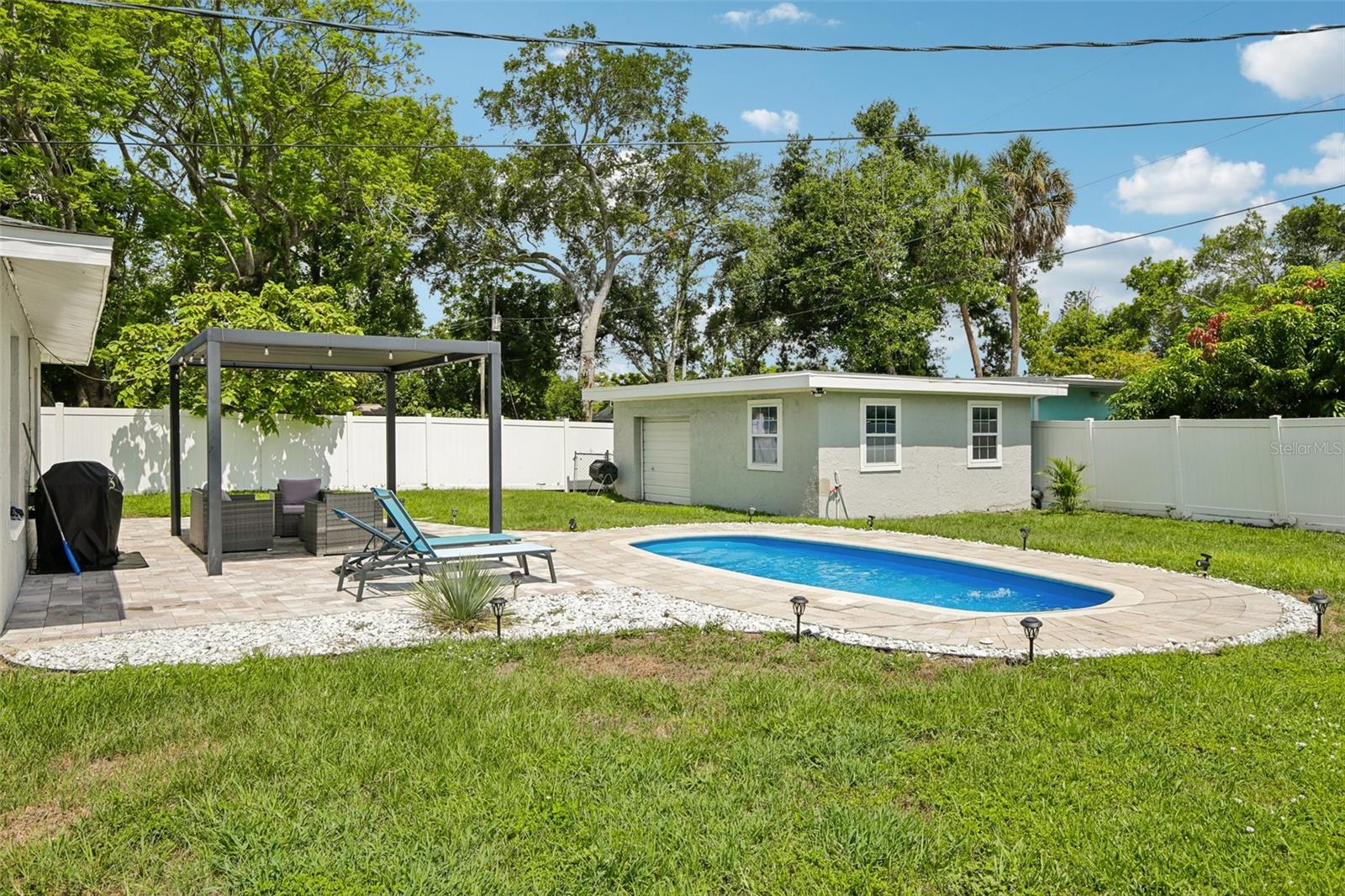 DAHLIA GARDENS - Residential