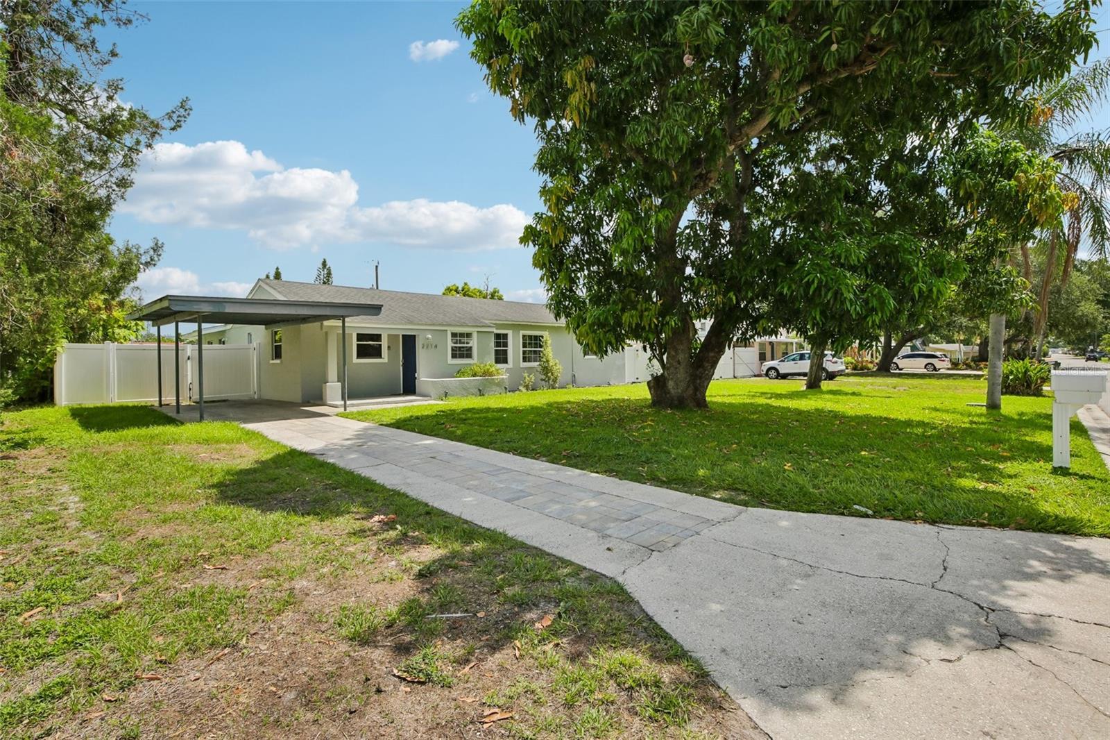 DAHLIA GARDENS - Residential