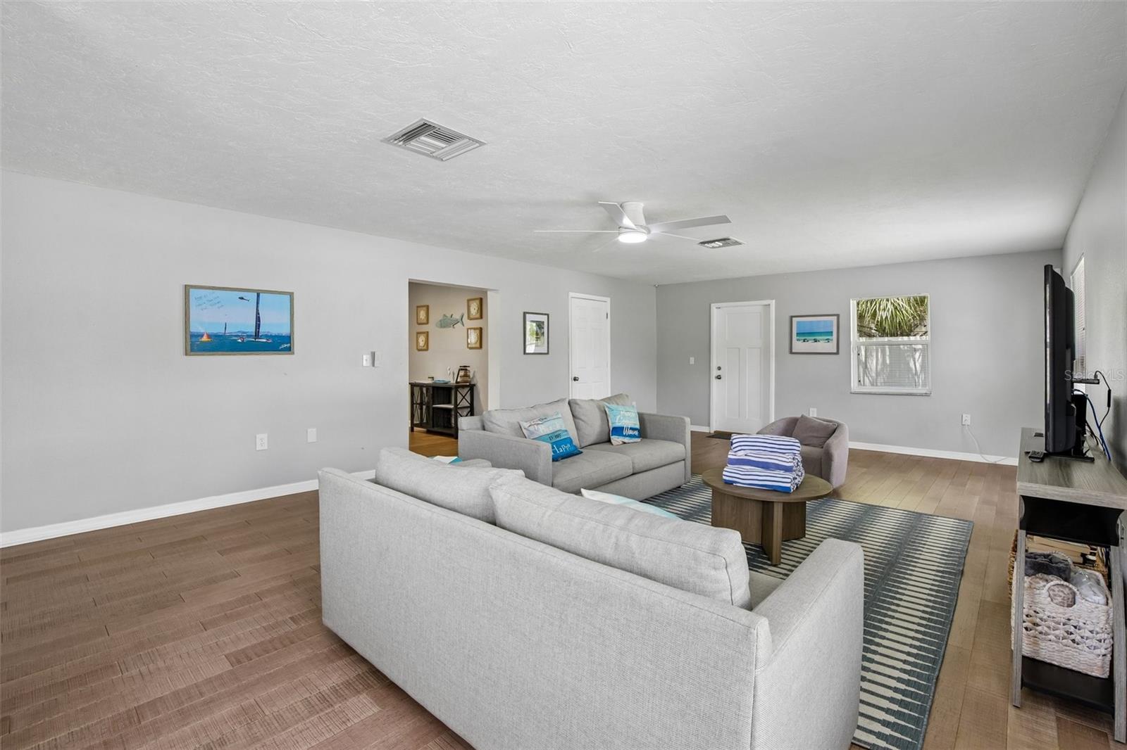 DAHLIA GARDENS - Residential