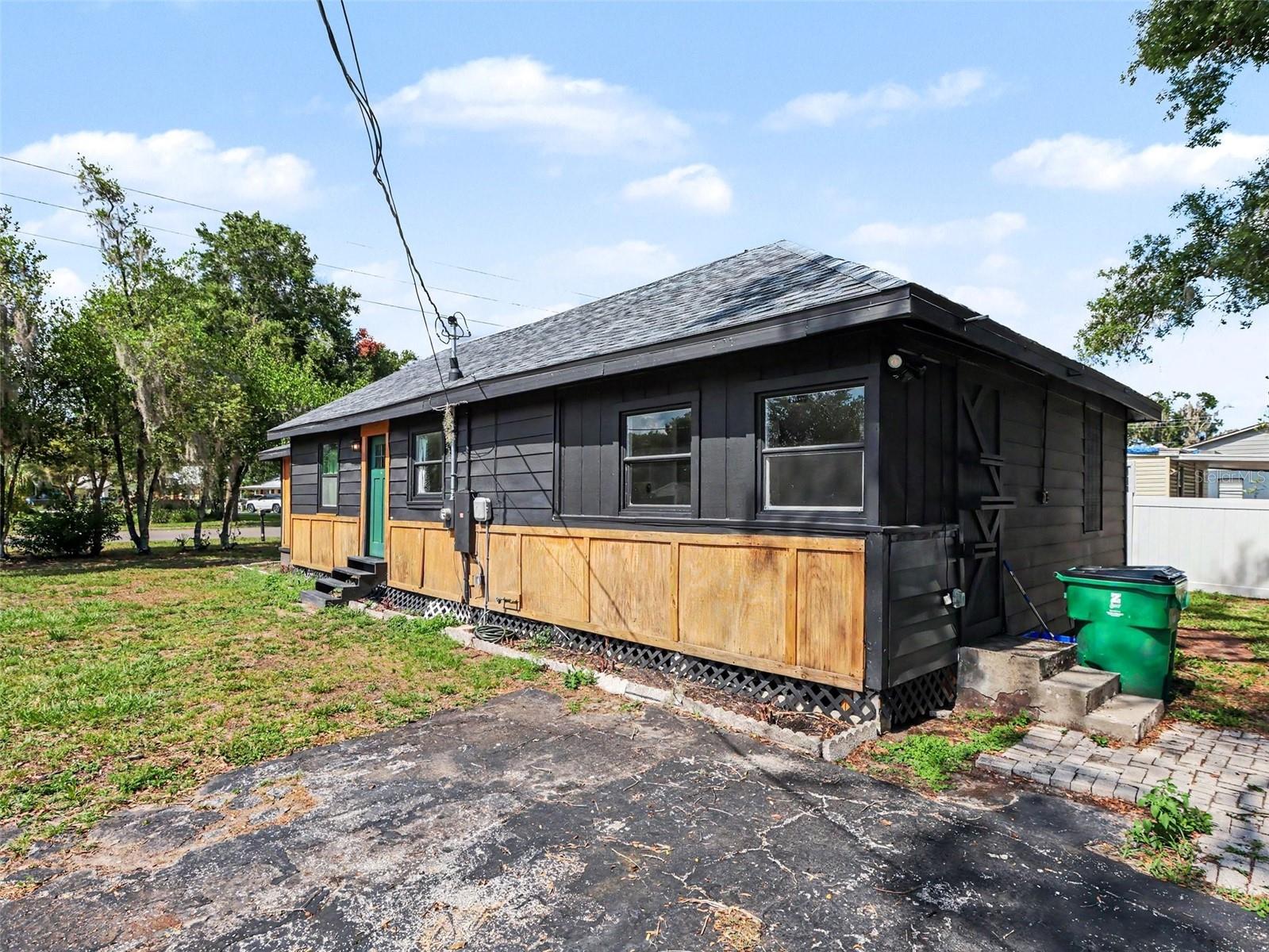 MOORES FIRST ADD - Residential Lease