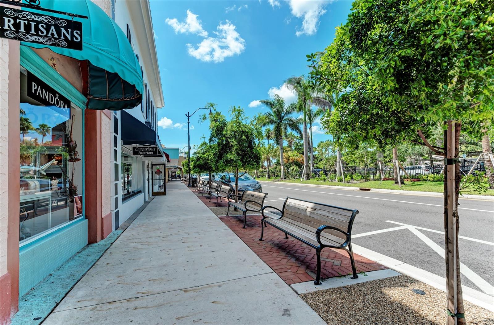 SARASOTA NATIONAL - Residential