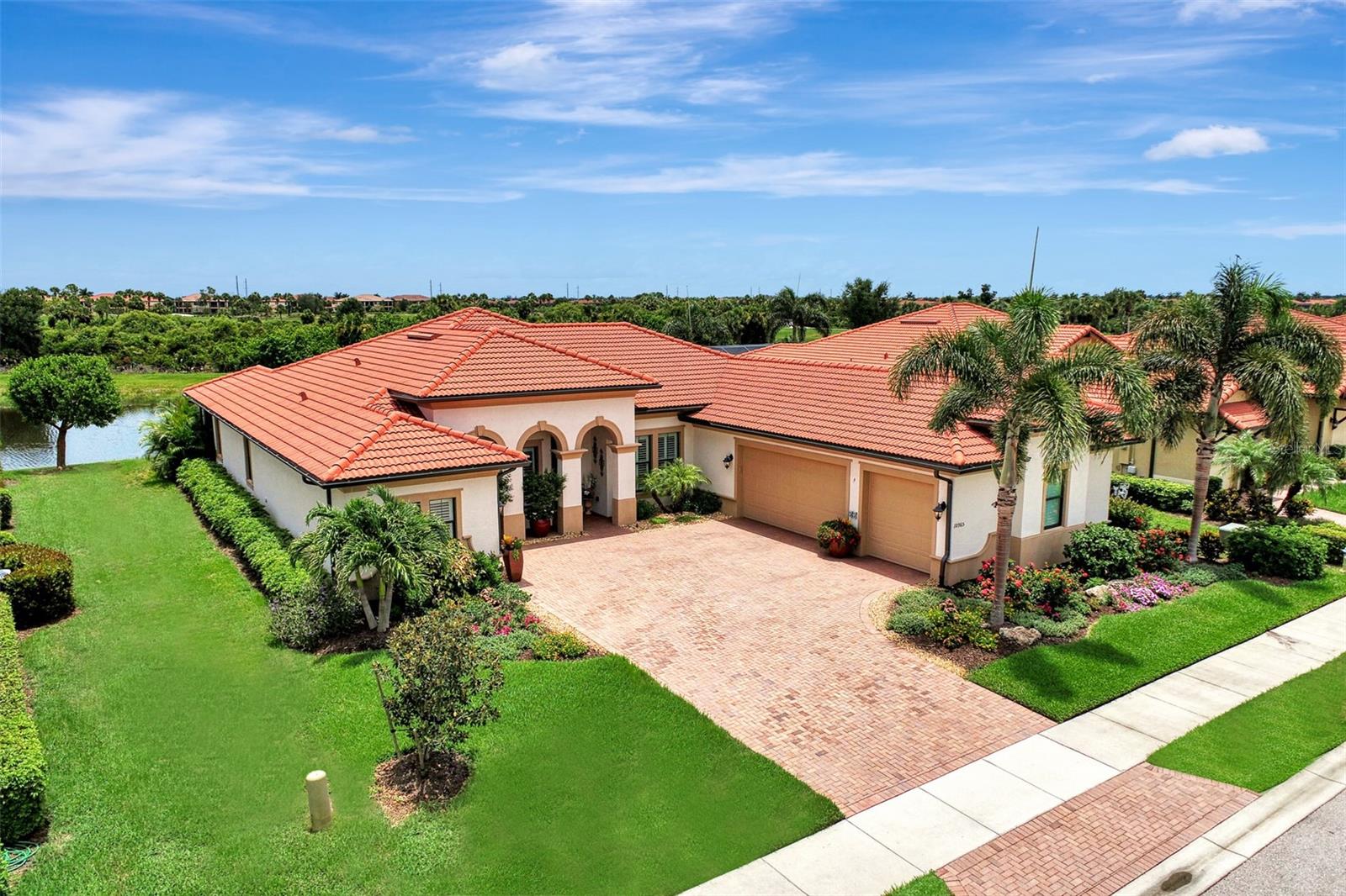 SARASOTA NATIONAL - Residential