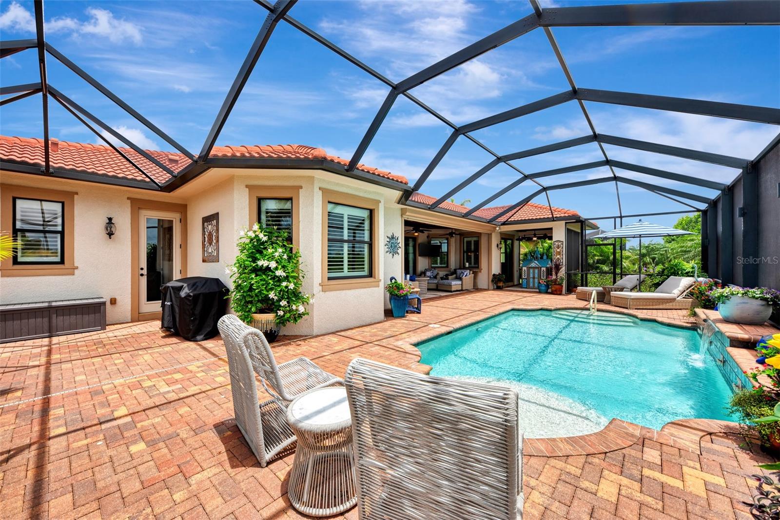 SARASOTA NATIONAL - Residential