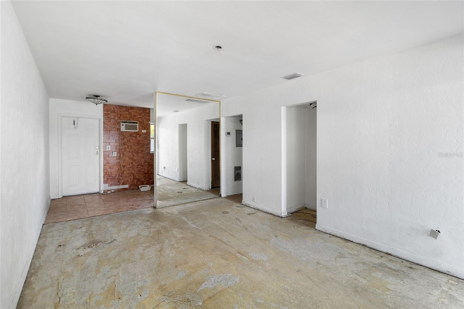 ST PETERSBURG BEACH REP - Residential Income