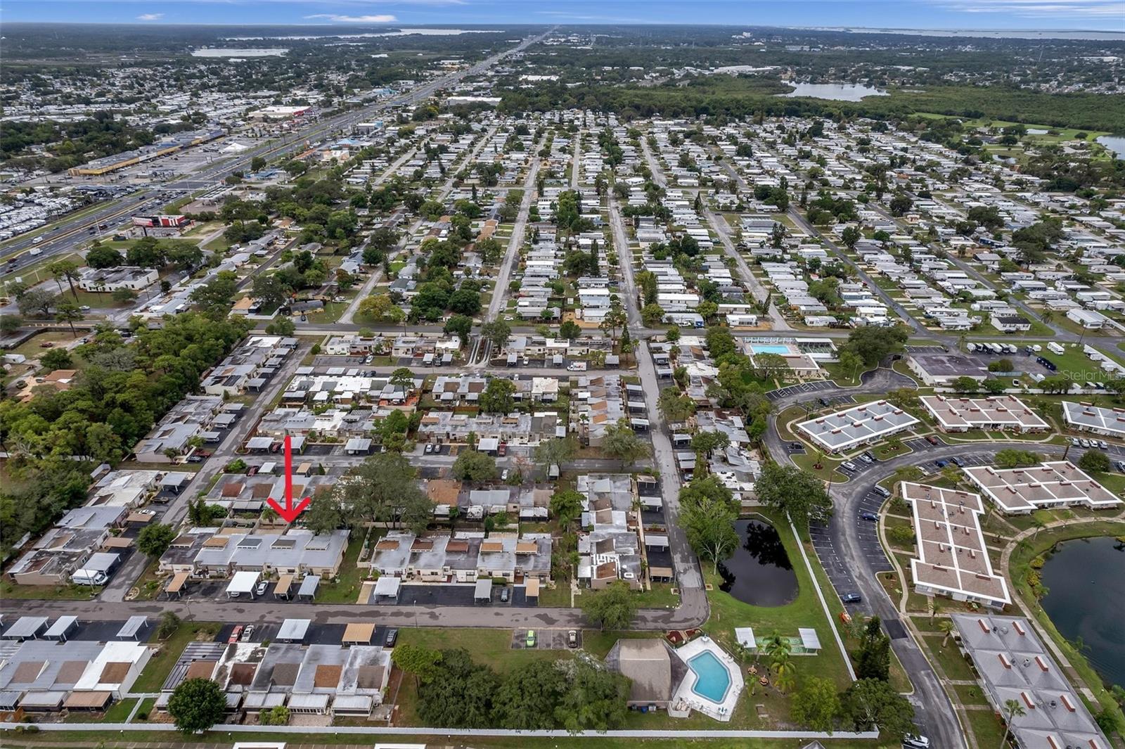 PINEWOOD VILLAS - Residential