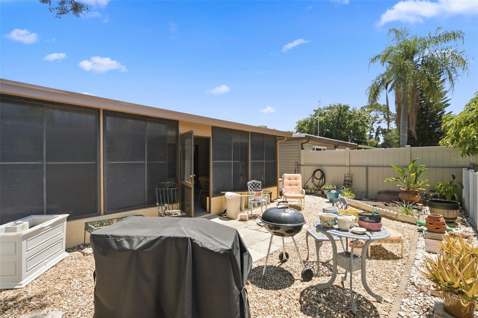 PINEWOOD VILLAS - Residential