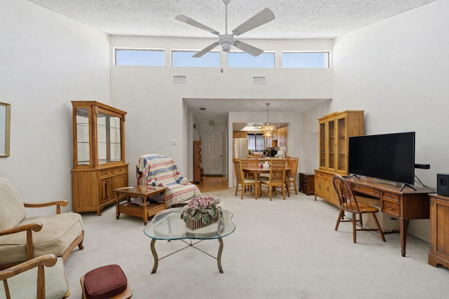 PINEWOOD VILLAS - Residential