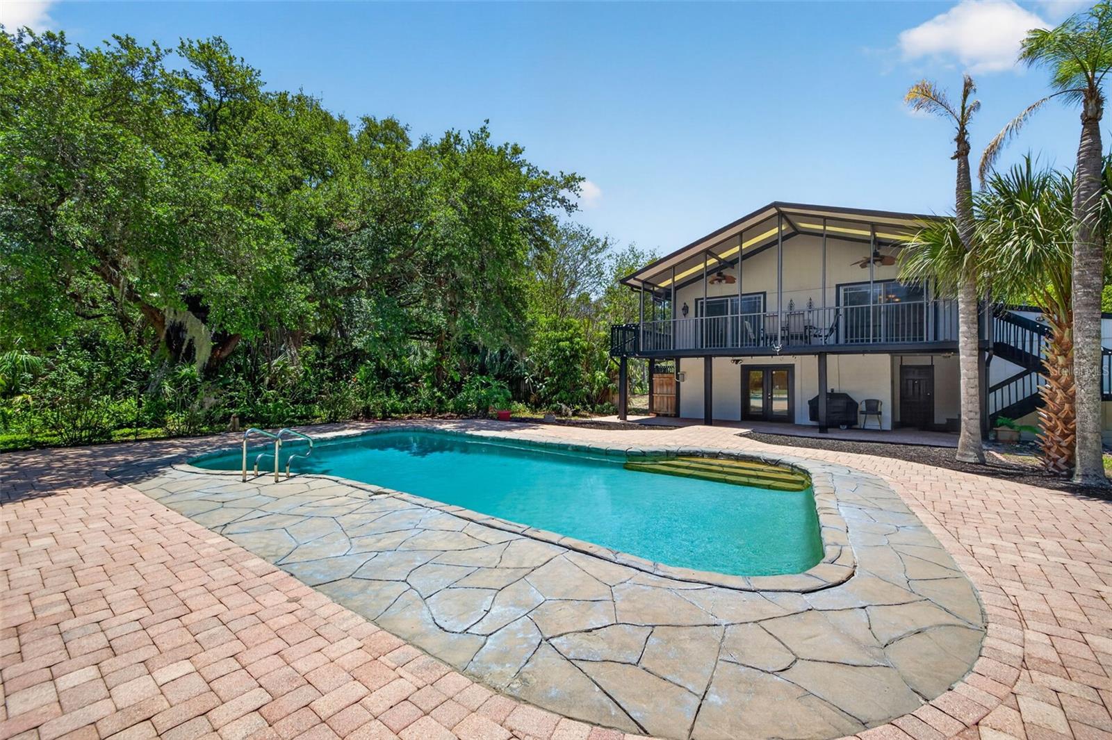 COUNTRY CLUB ADD TO OLDSMAR REV - Residential