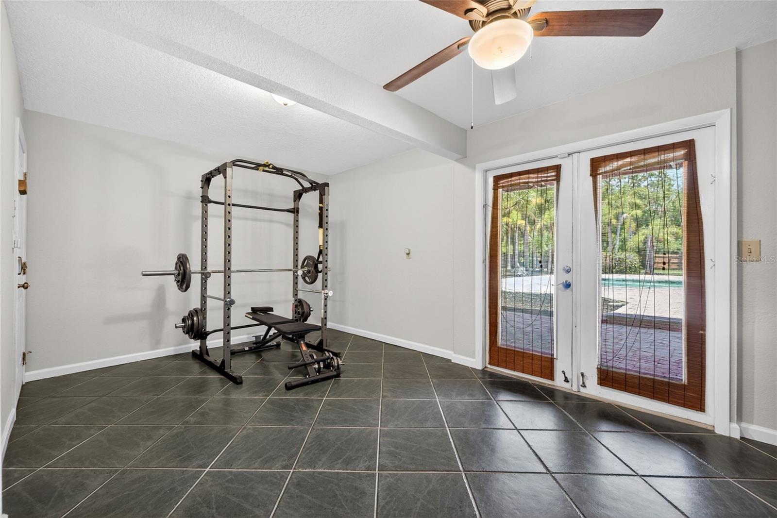 COUNTRY CLUB ADD TO OLDSMAR REV - Residential
