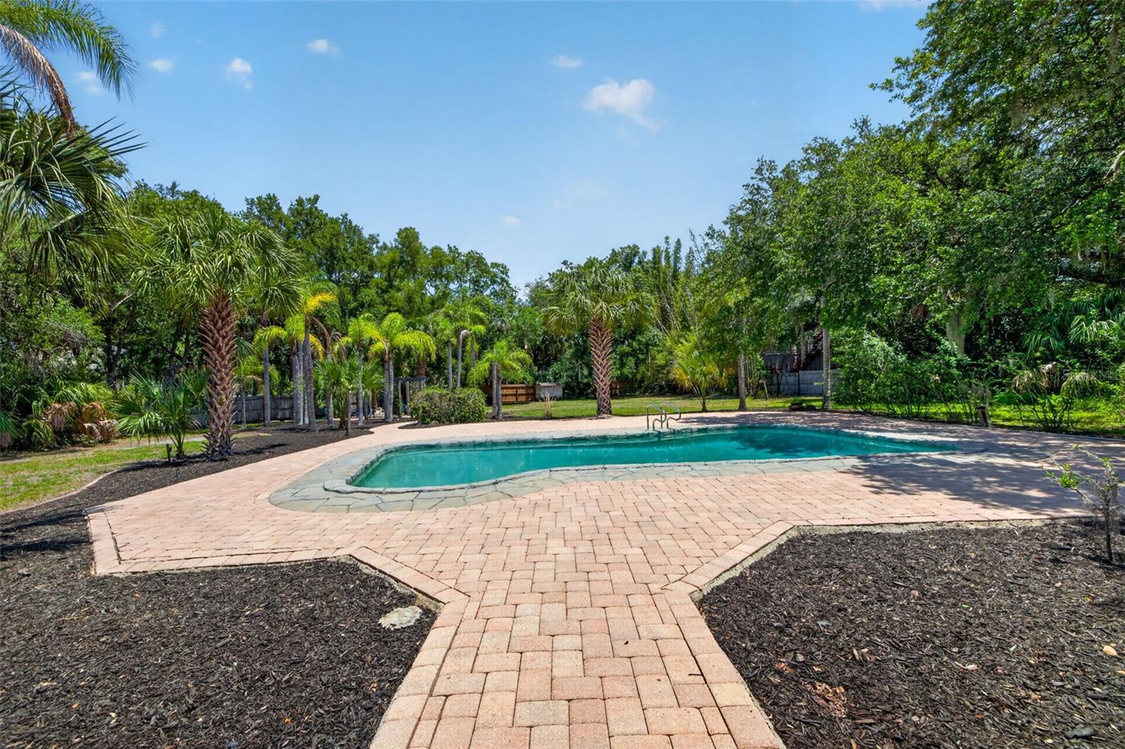 COUNTRY CLUB ADD TO OLDSMAR REV - Residential