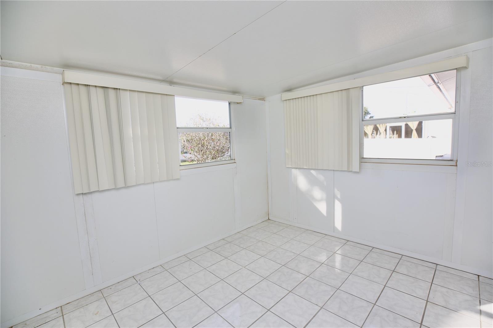 DEL WEBBS SUN CITY FLORIDA UN - Residential