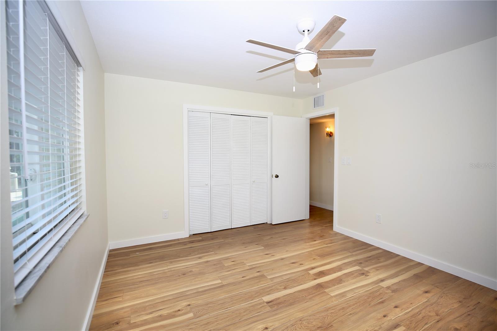 DEL WEBBS SUN CITY FLORIDA UN - Residential