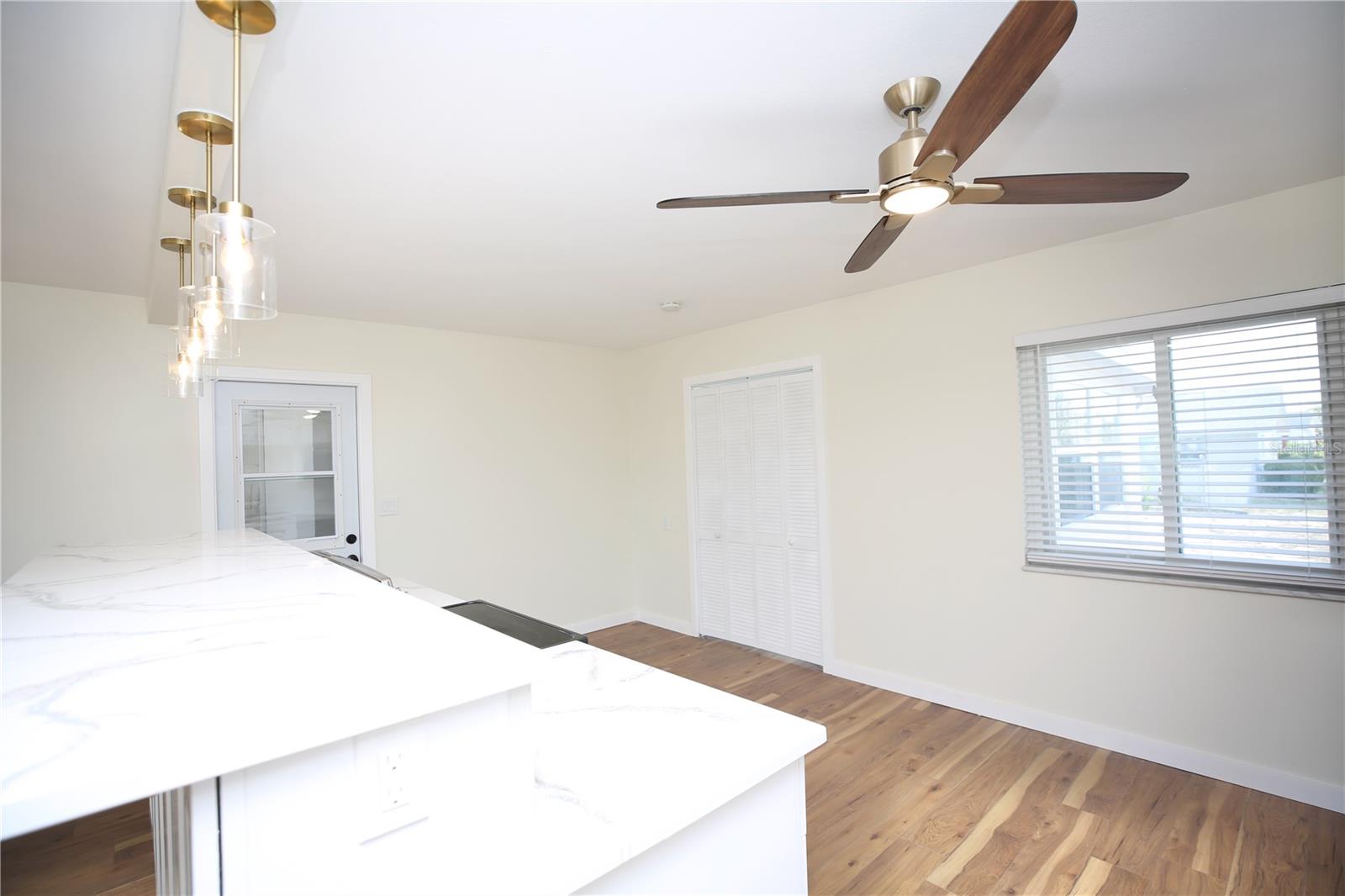 DEL WEBBS SUN CITY FLORIDA UN - Residential