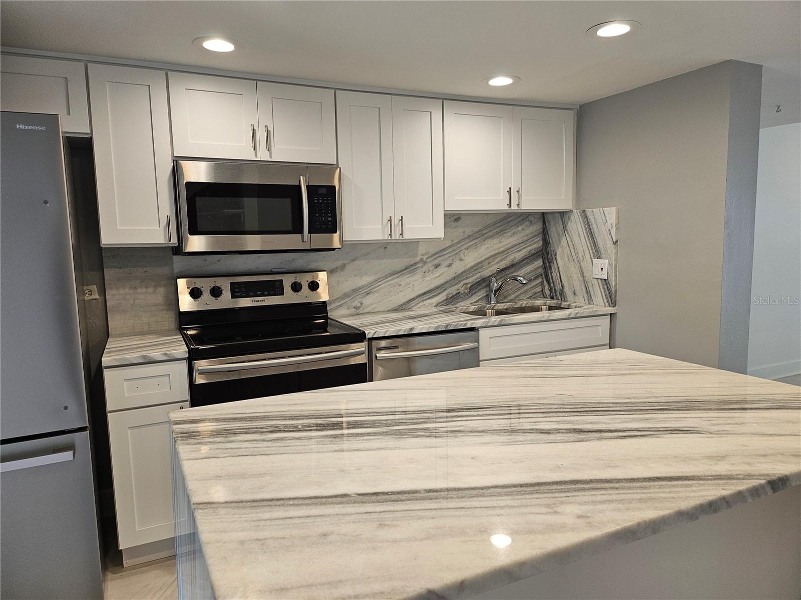 ANCHOR POINT A CONDO - Residential