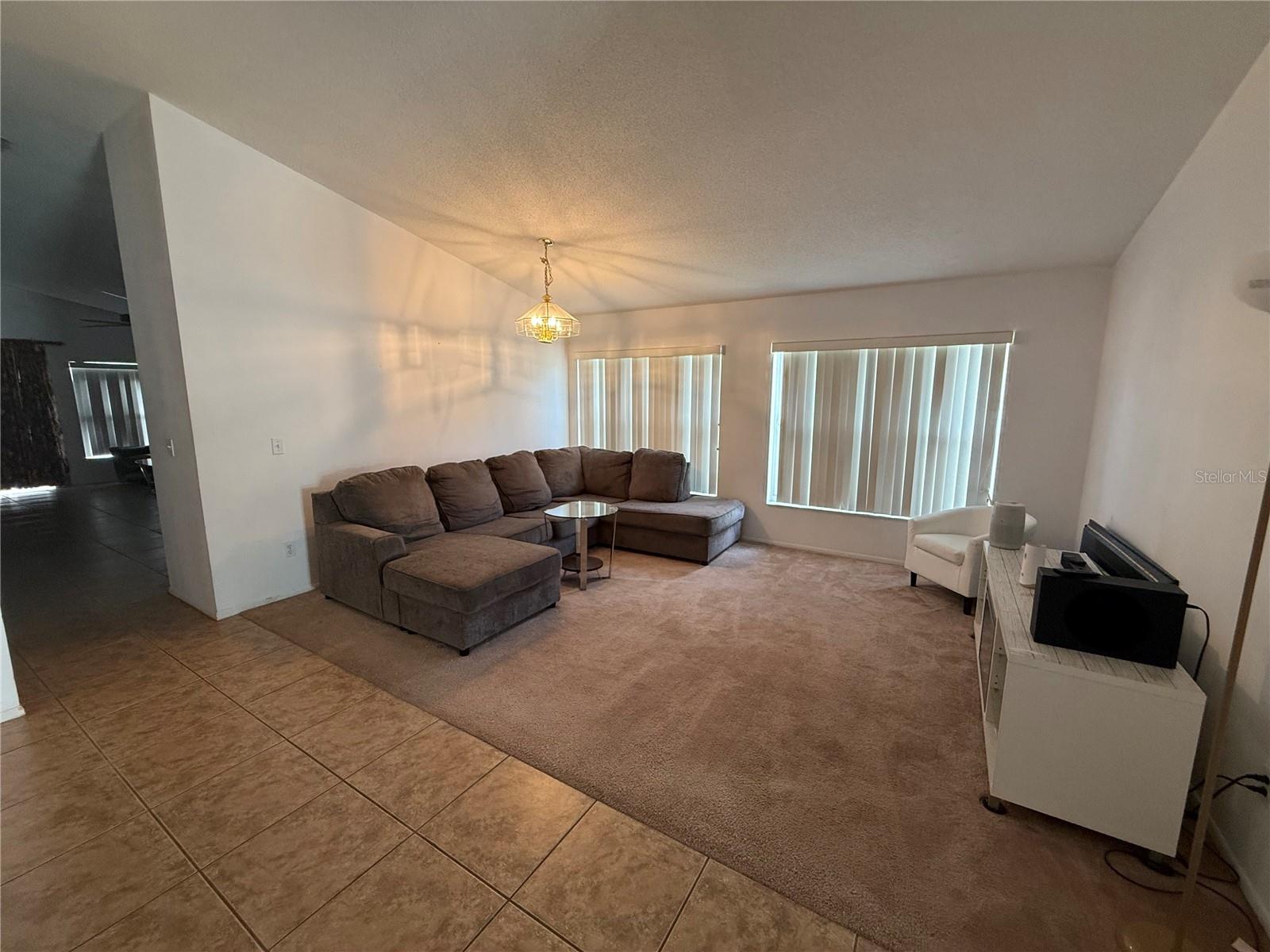 HAMPTON ESTATES - Residential
