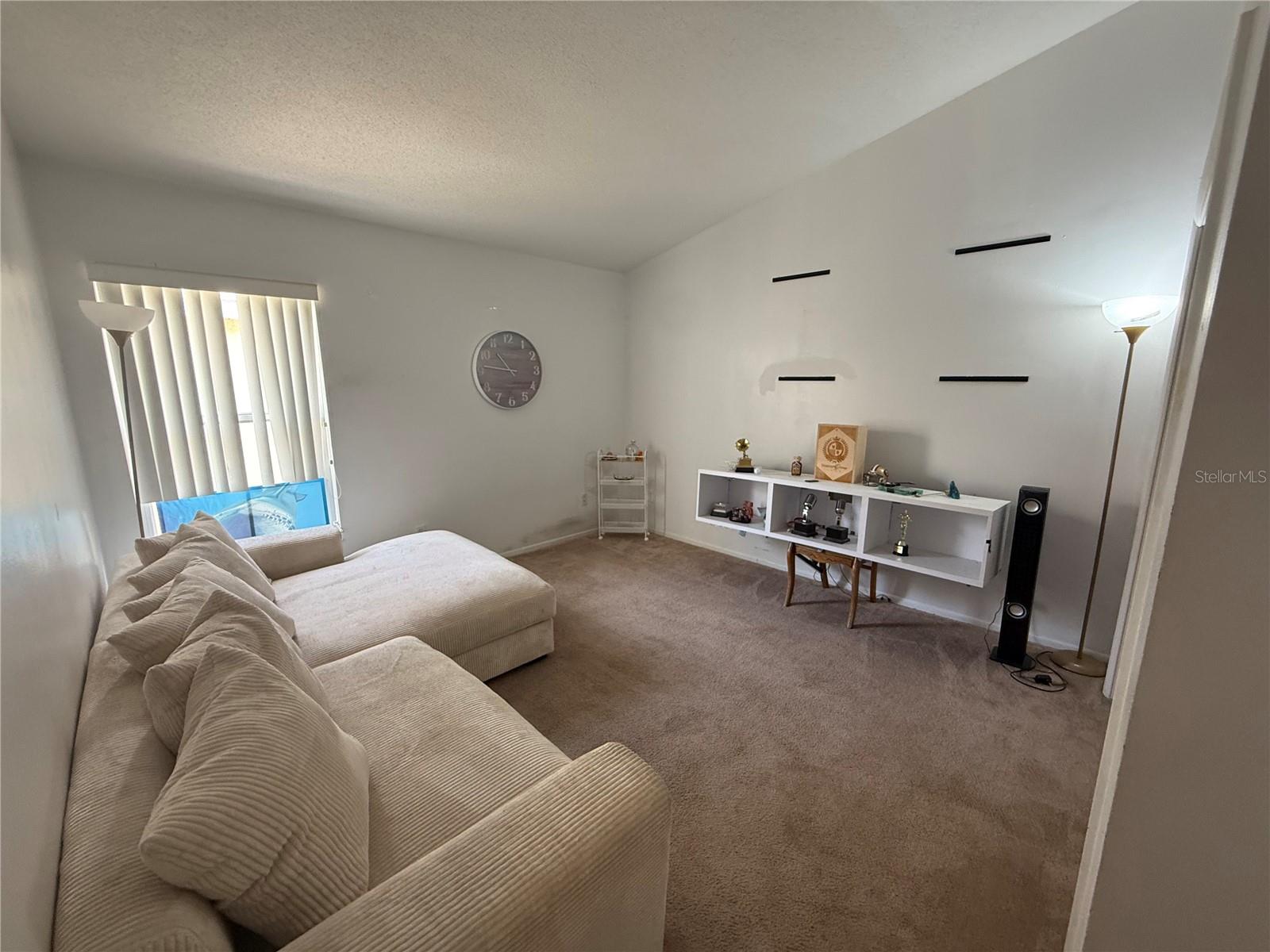 HAMPTON ESTATES - Residential