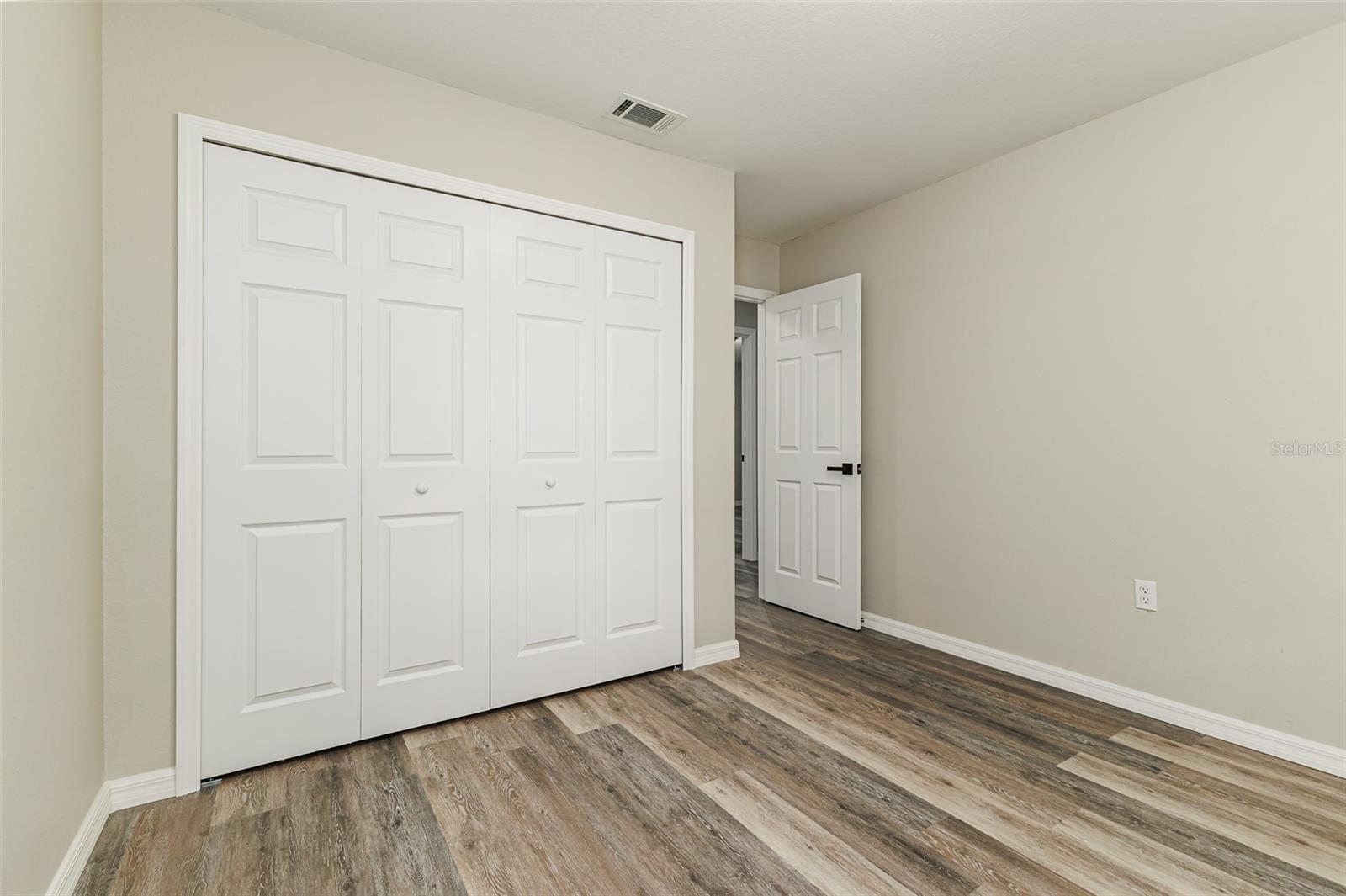 LK DEESON ESTATES - Residential