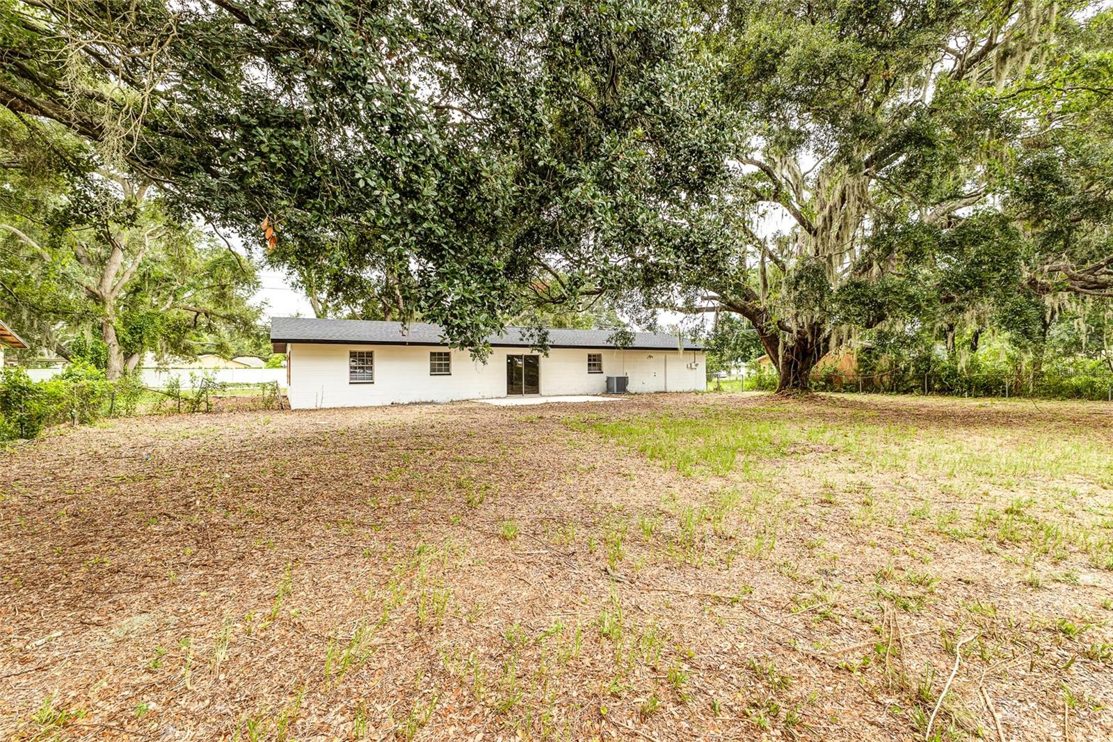 LK DEESON ESTATES - Residential