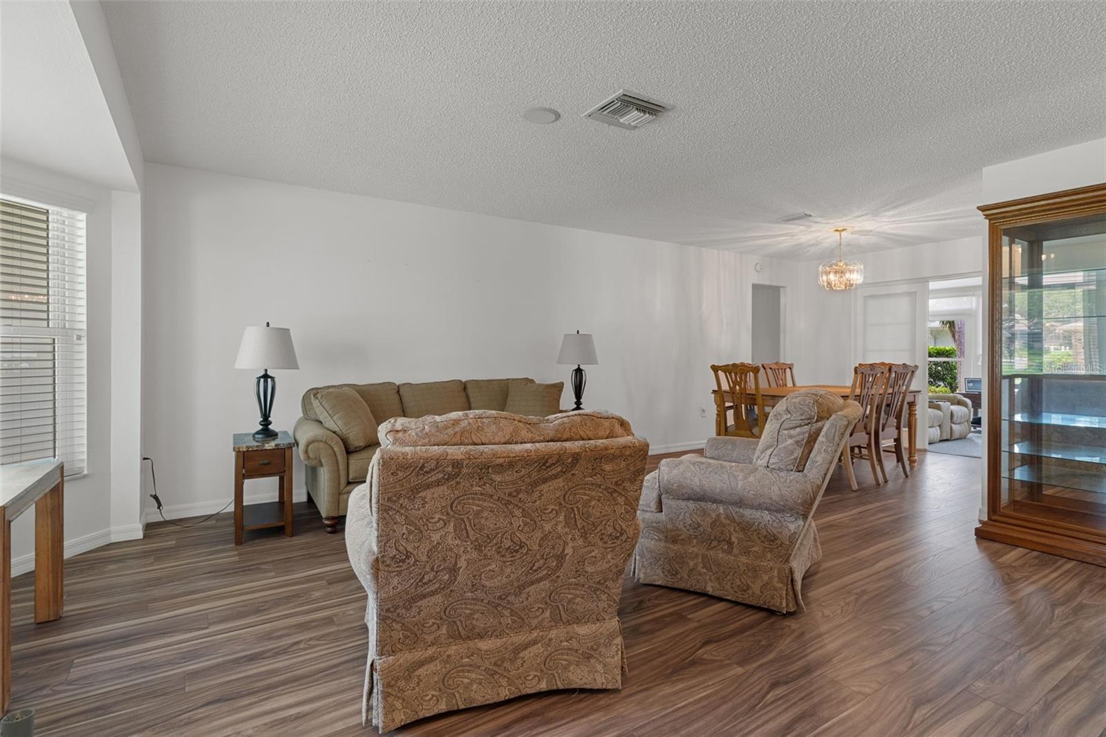 TIMBER PINES - Residential