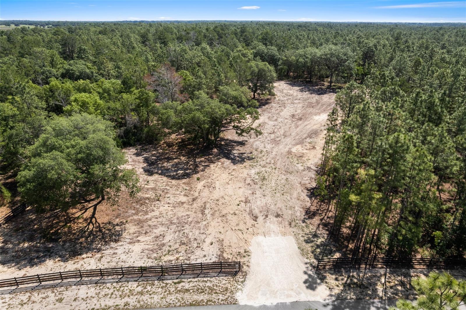 PRESERVE/OAK HILL - Land