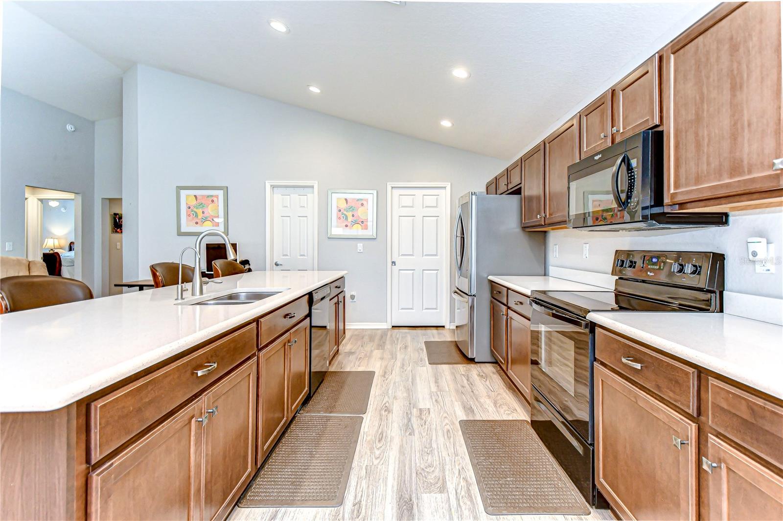CHAPEL CRK A E U-X PH 01A - Residential Lease