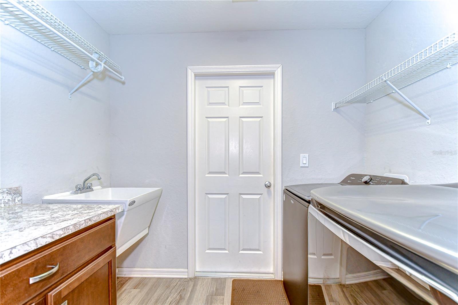 CHAPEL CRK A E U-X PH 01A - Residential Lease