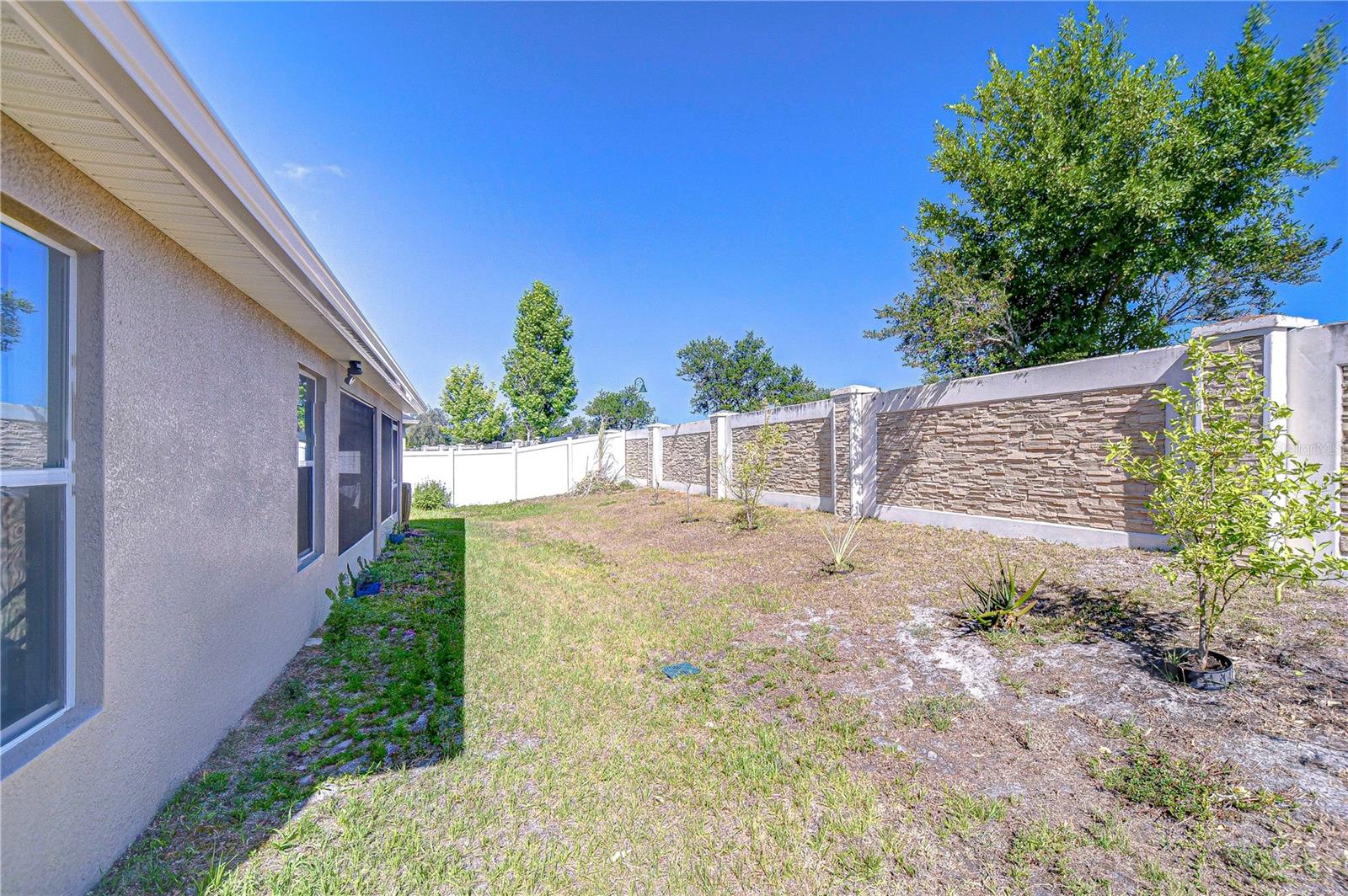 CHAPEL CRK A E U-X PH 01A - Residential Lease