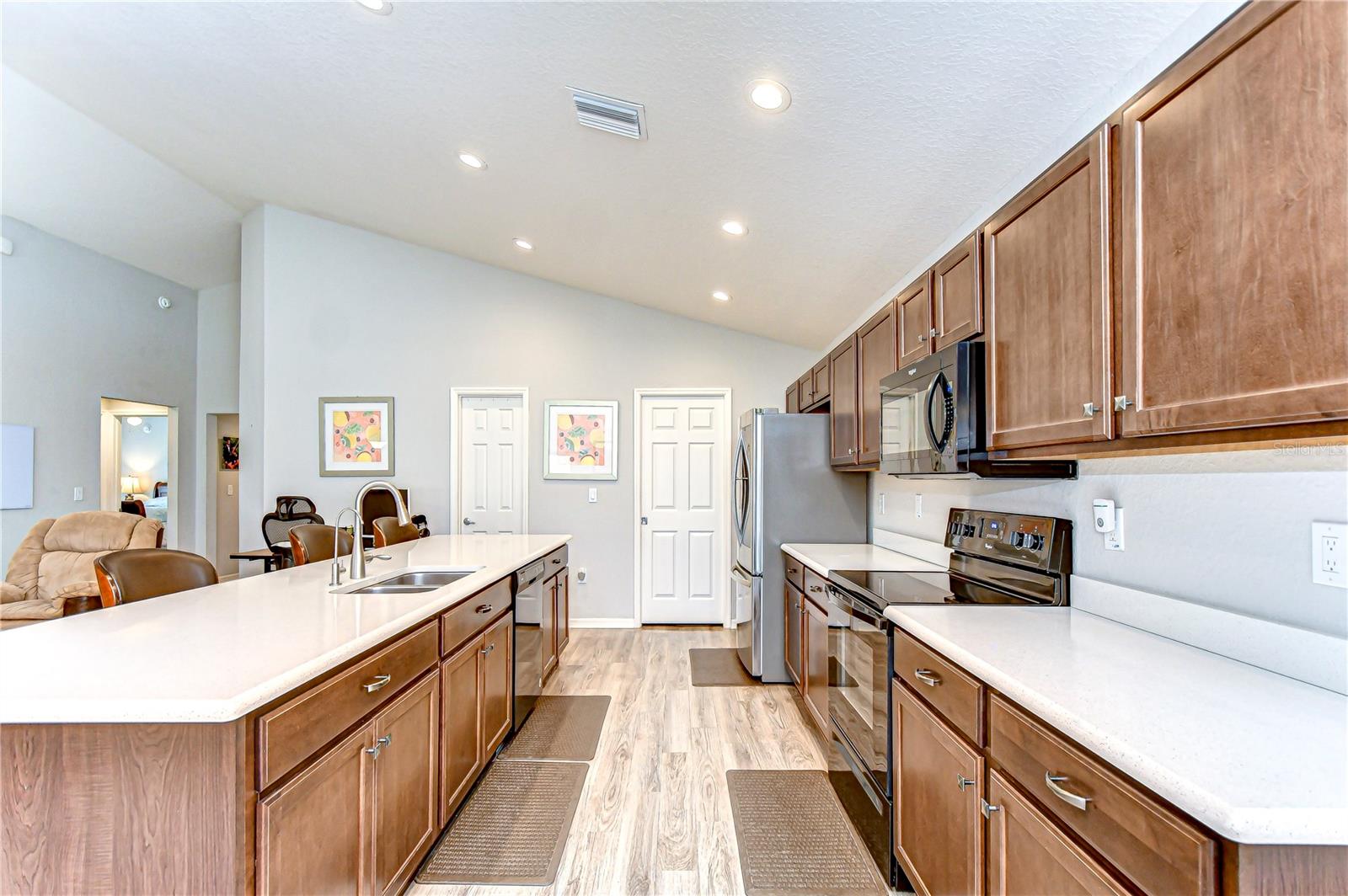 CHAPEL CRK A E U-X PH 01A - Residential Lease
