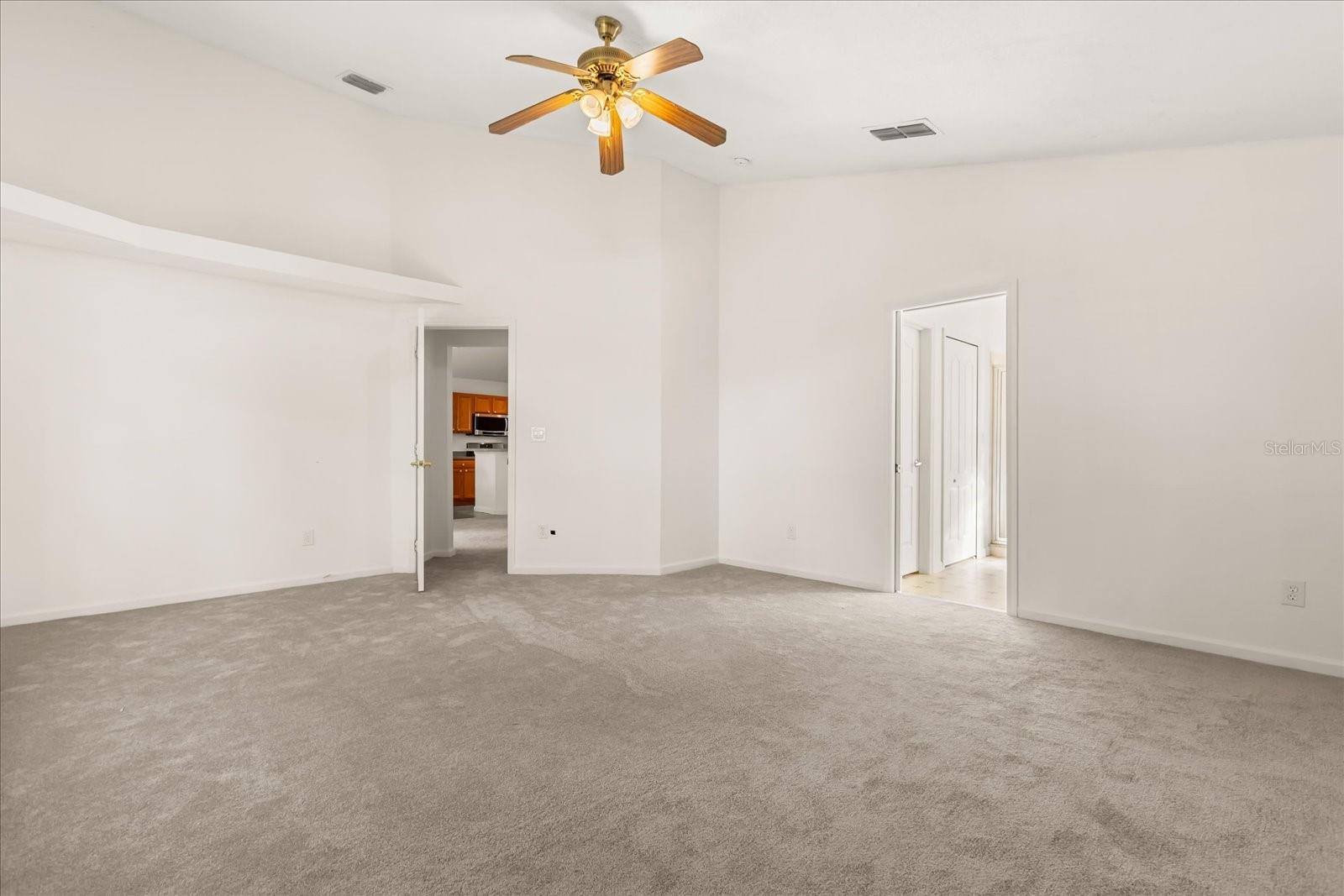 WESTON HILLS SUB - Residential