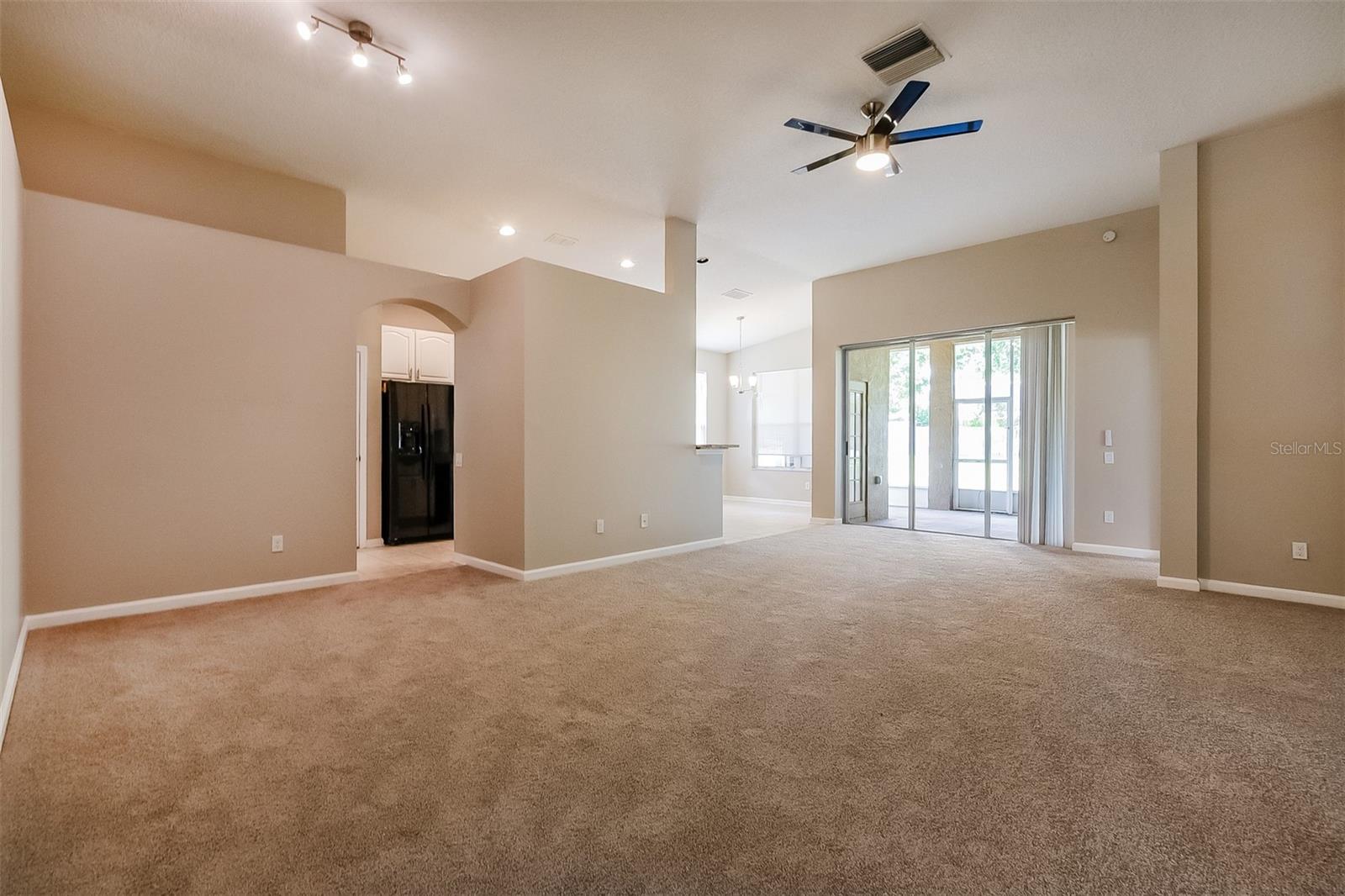 RESERVE AT DEBARY UNIT 02 - Residential