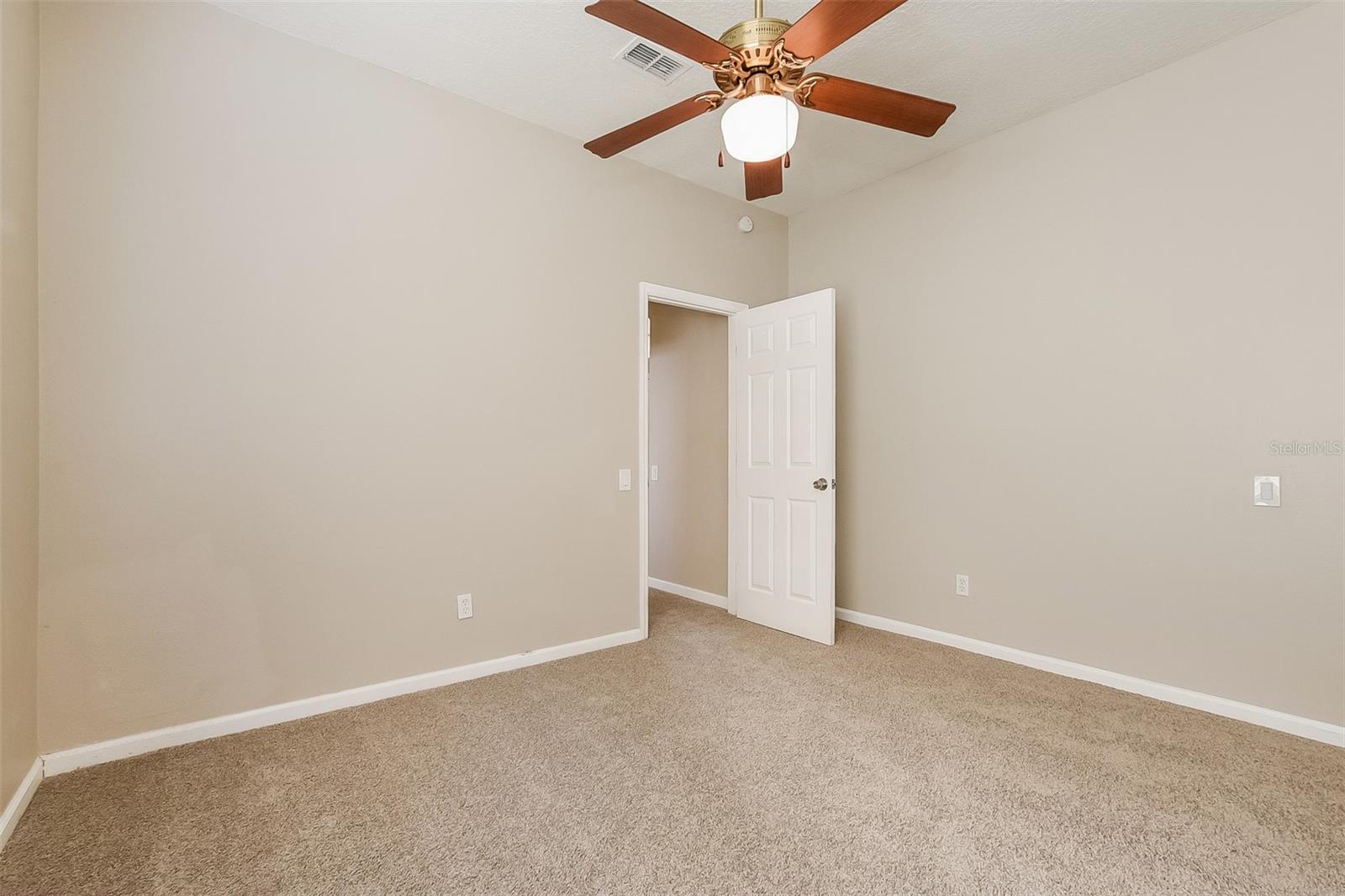 RESERVE AT DEBARY UNIT 02 - Residential