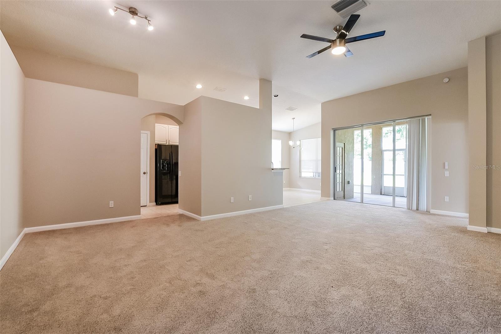 RESERVE AT DEBARY UNIT 02 - Residential
