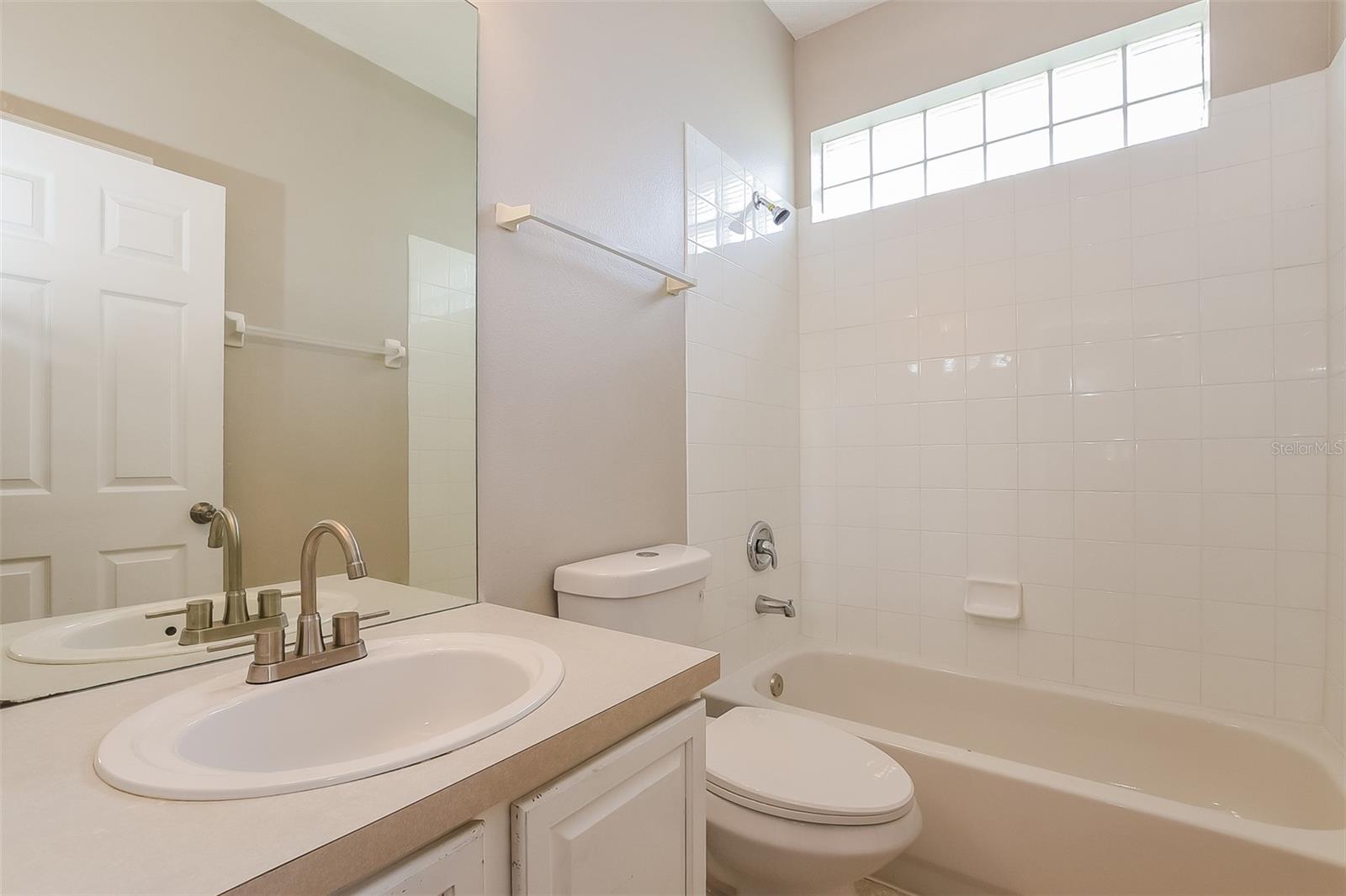 RESERVE AT DEBARY UNIT 02 - Residential