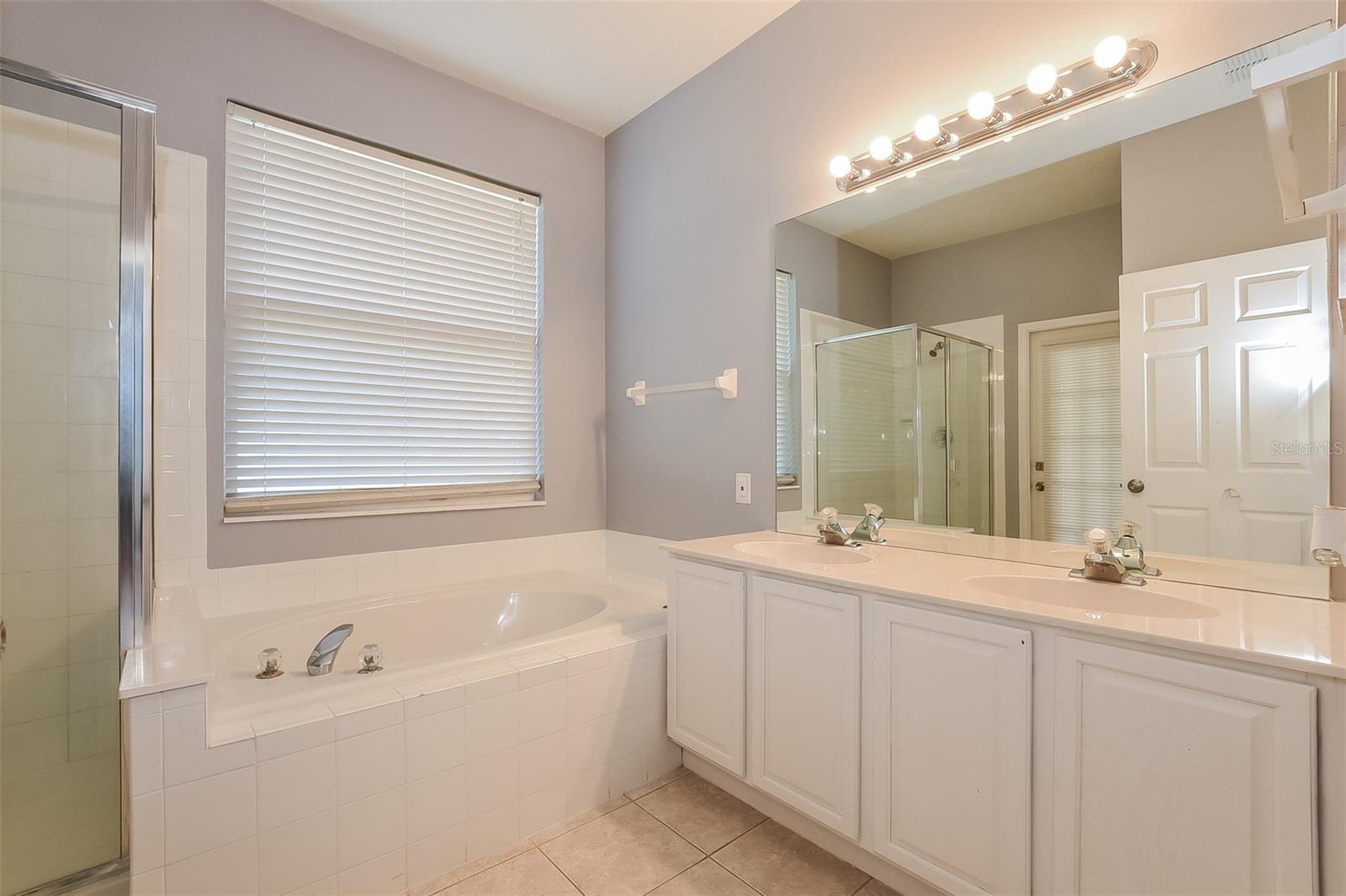 RESERVE AT DEBARY UNIT 02 - Residential