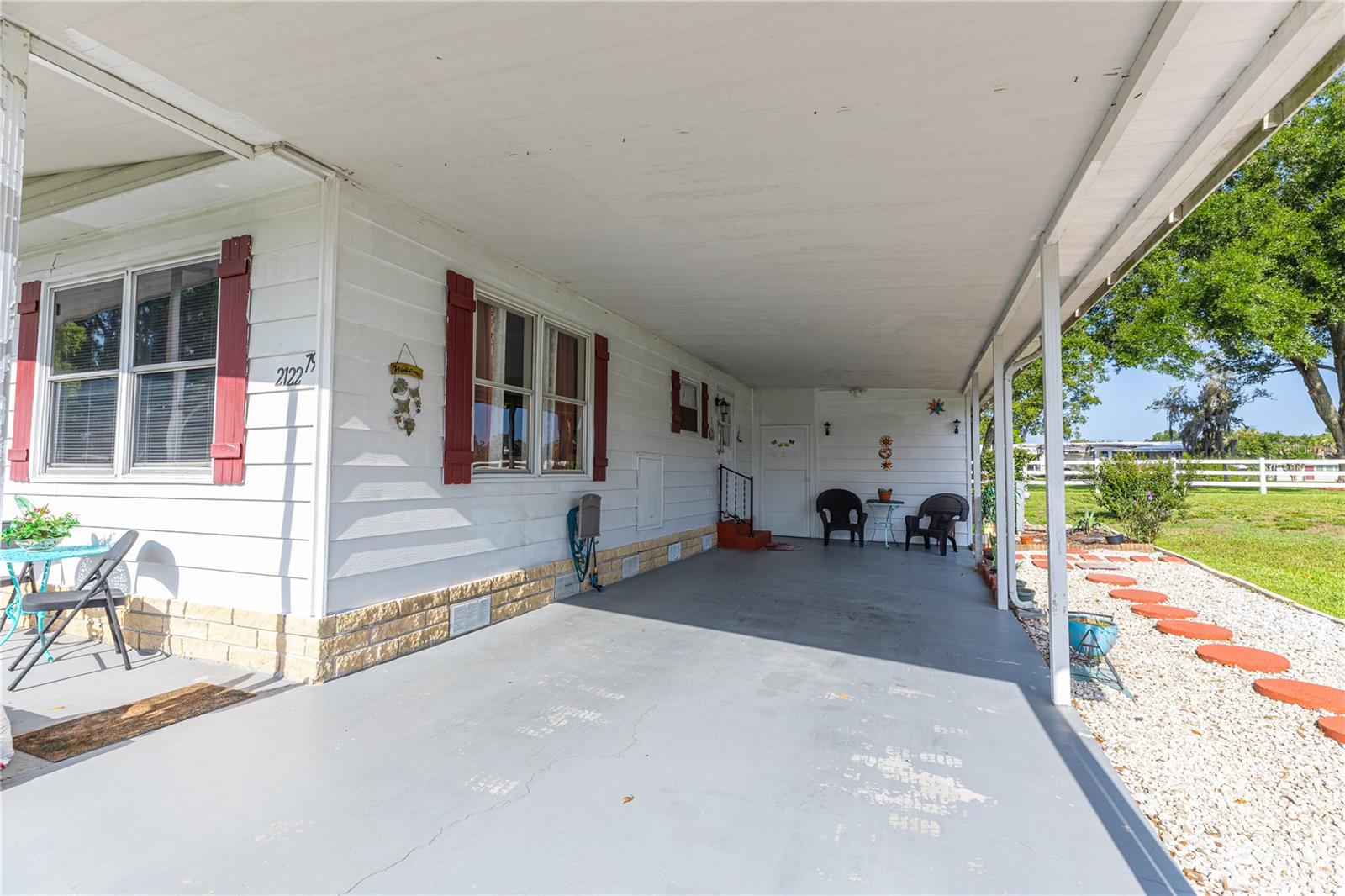 ZELLWOOD STATION - Residential